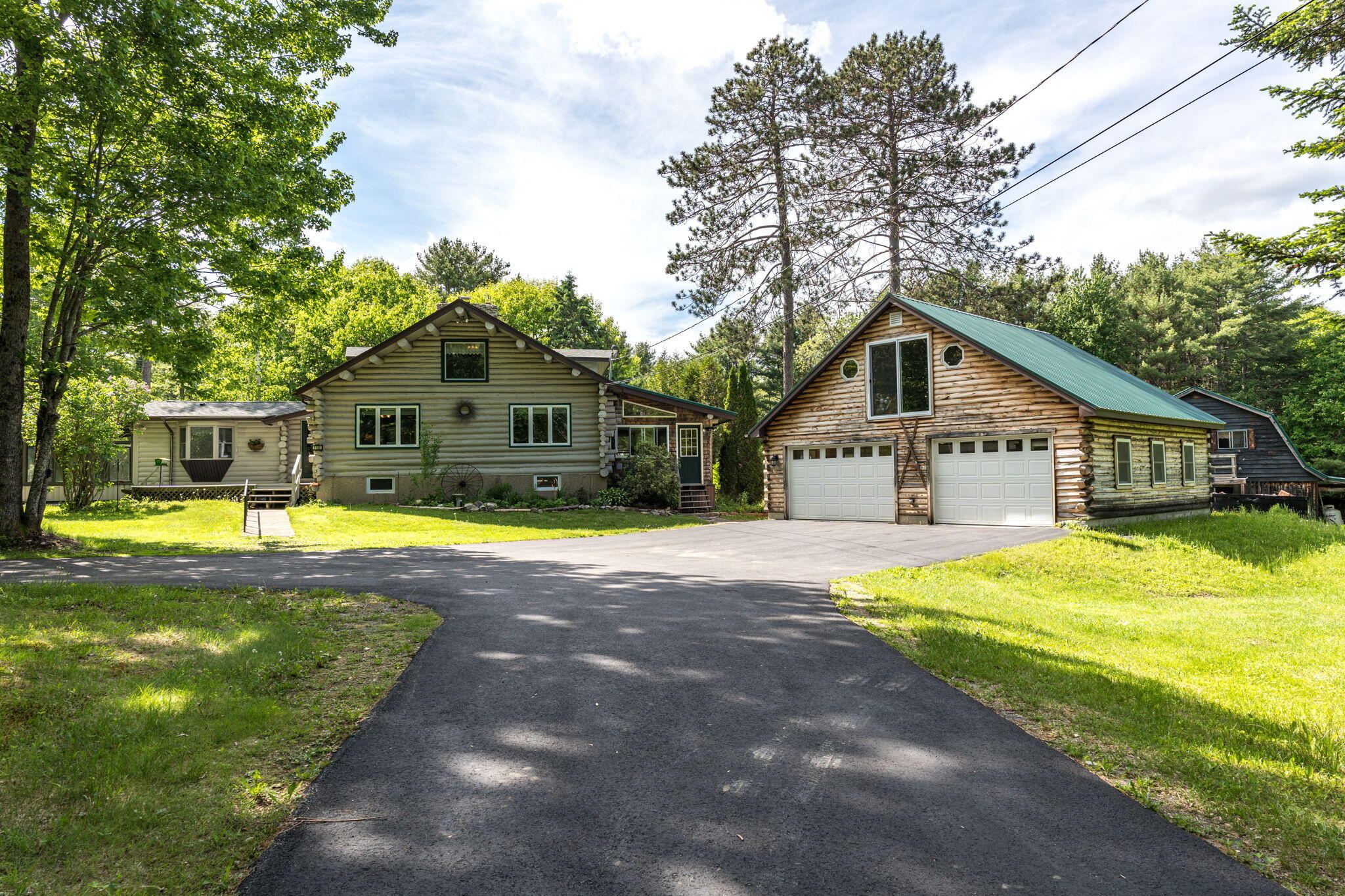1160 Main Road