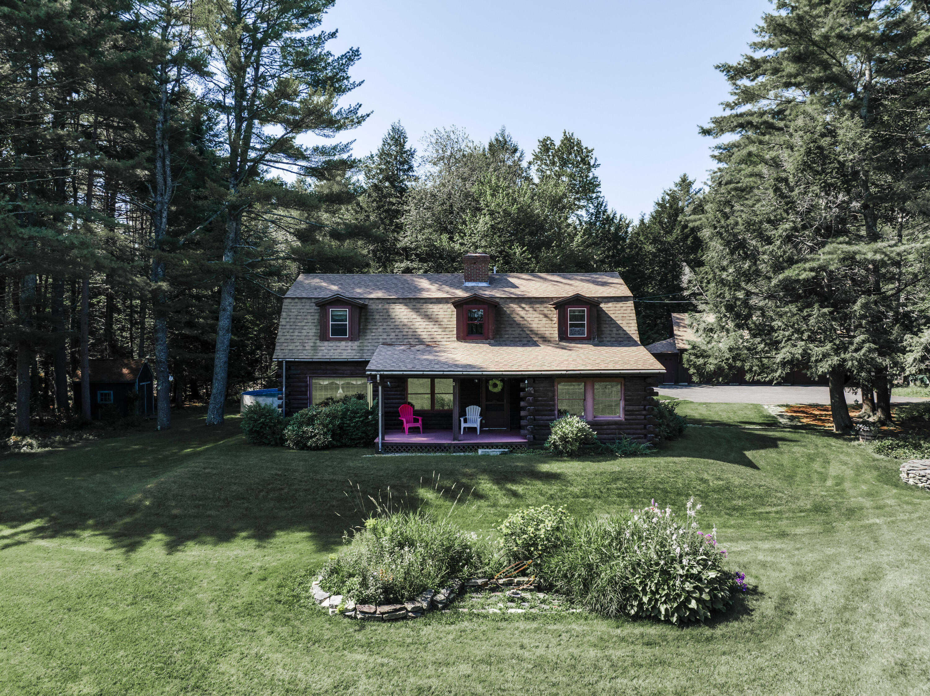 437 Hussey Hill Road