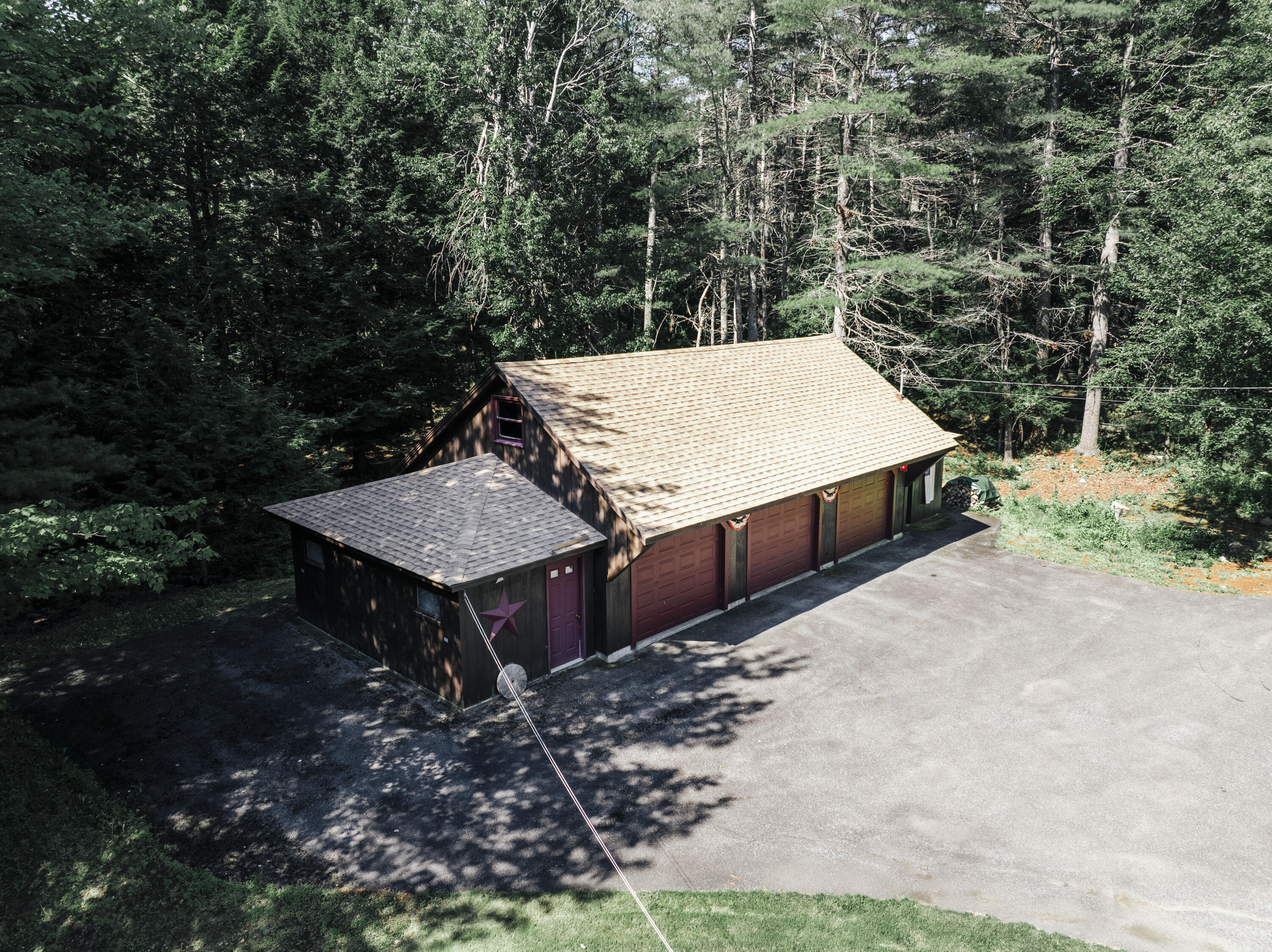437 Hussey Hill Road