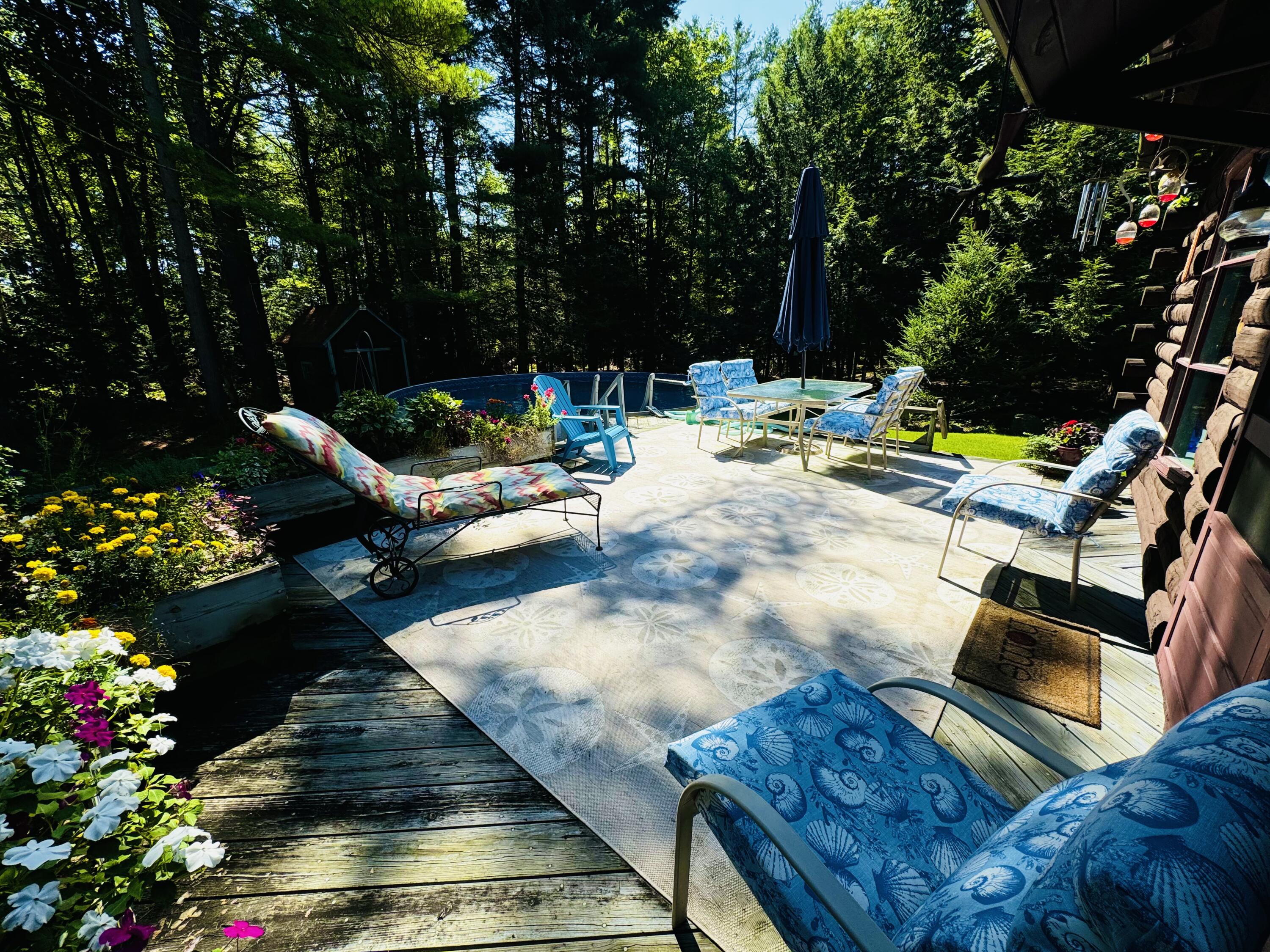 437 Hussey Hill Road