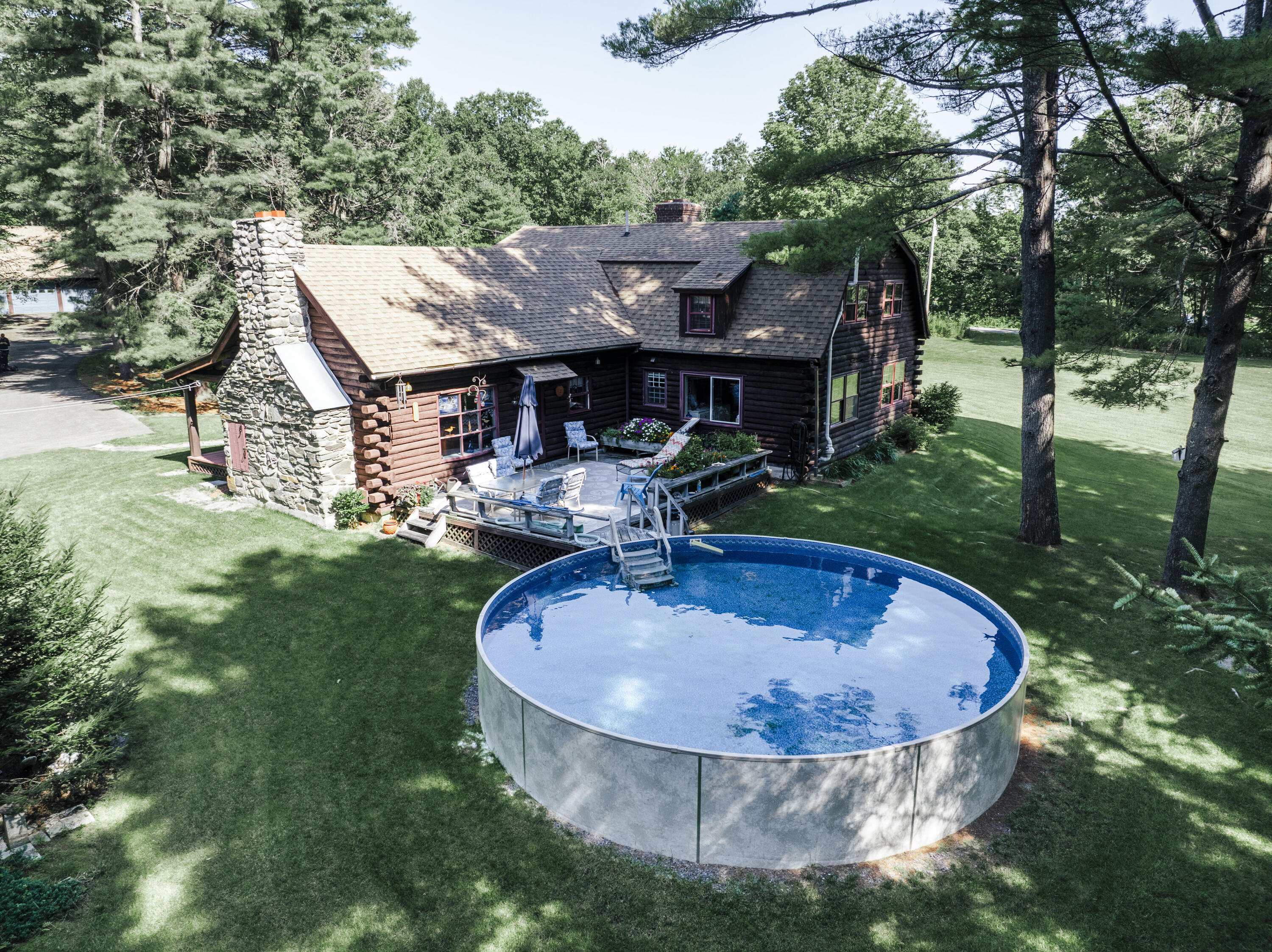 437 Hussey Hill Road
