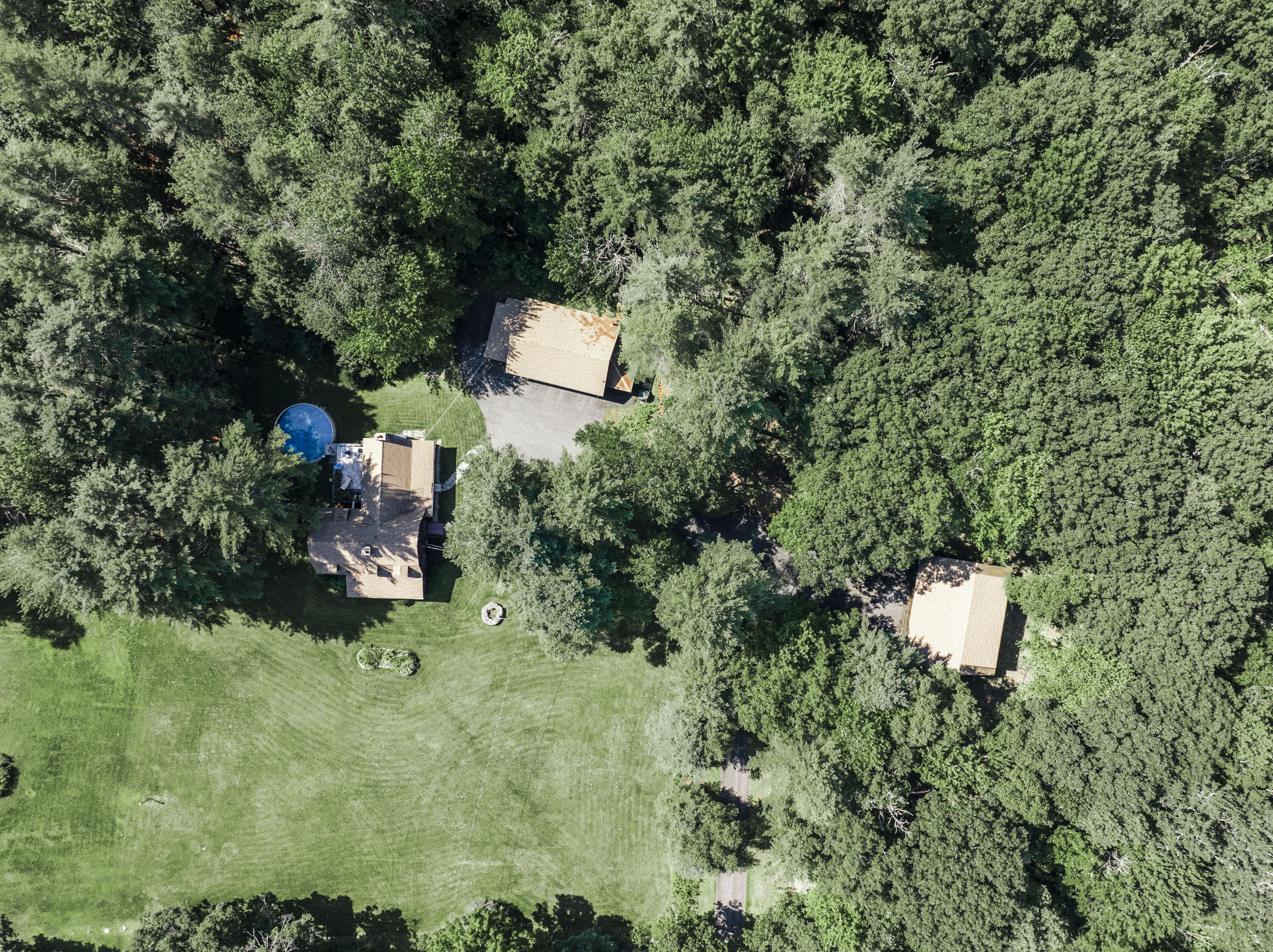 437 Hussey Hill Road