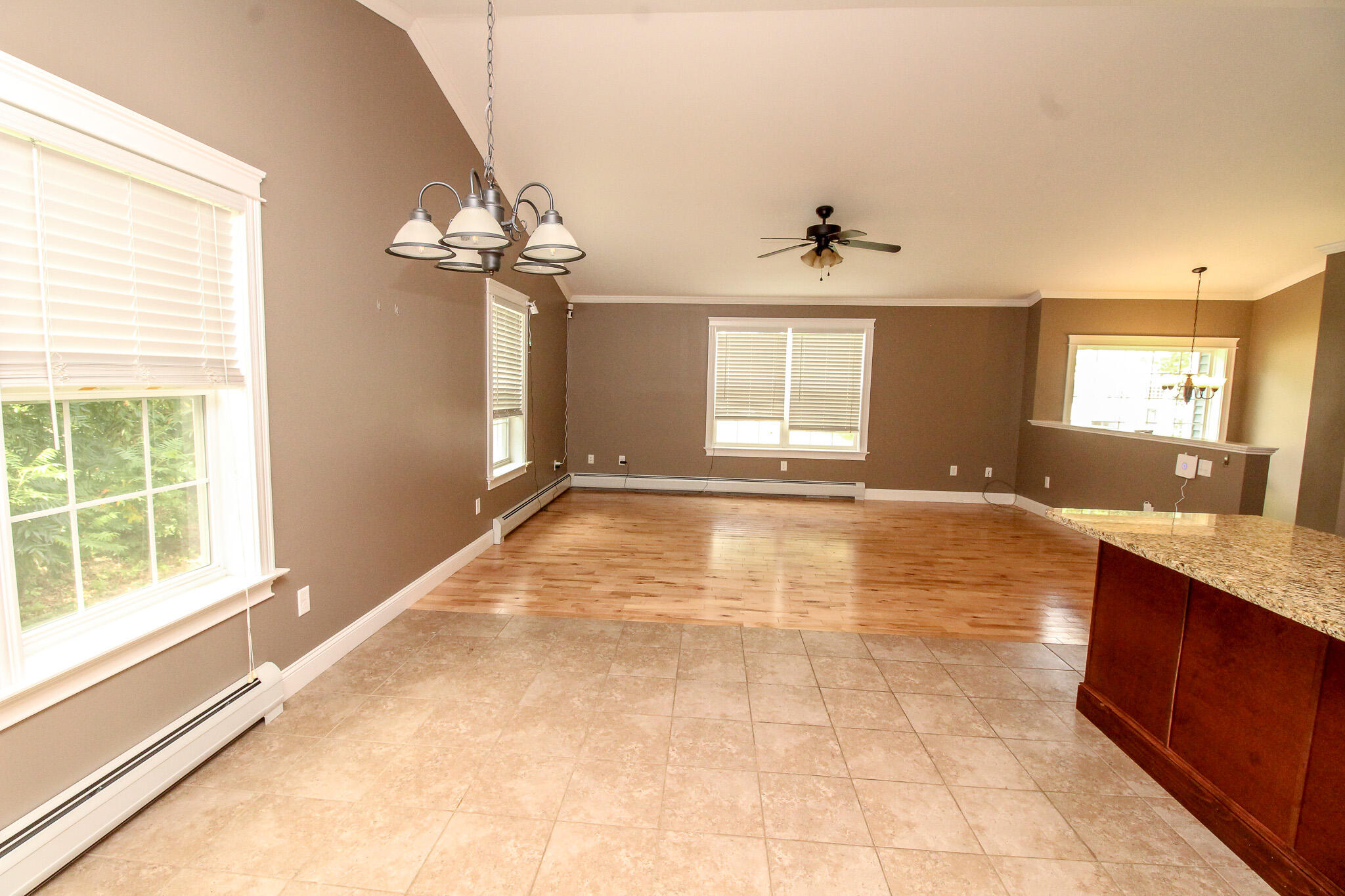 16 Sunrise Lane