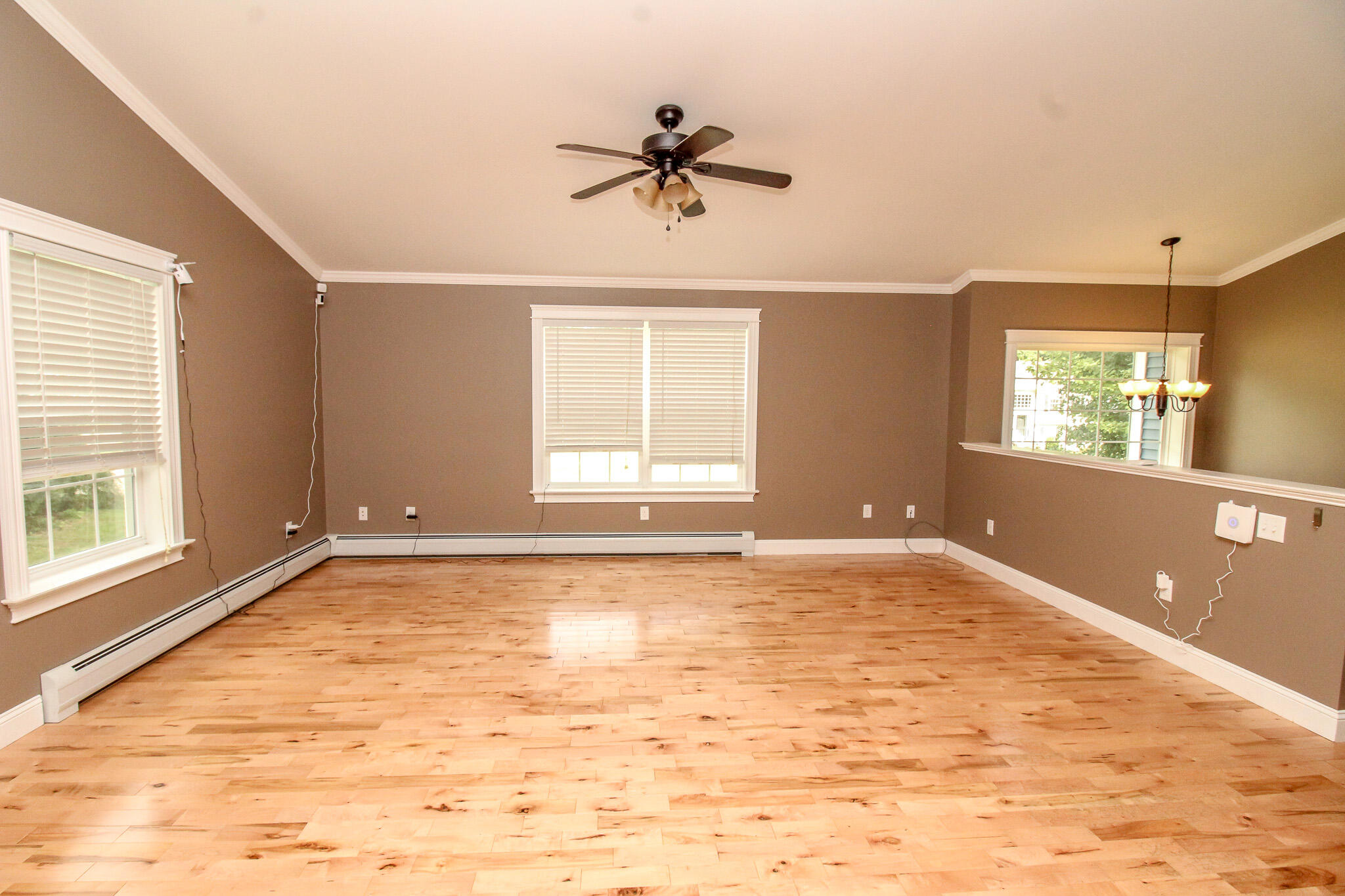 16 Sunrise Lane