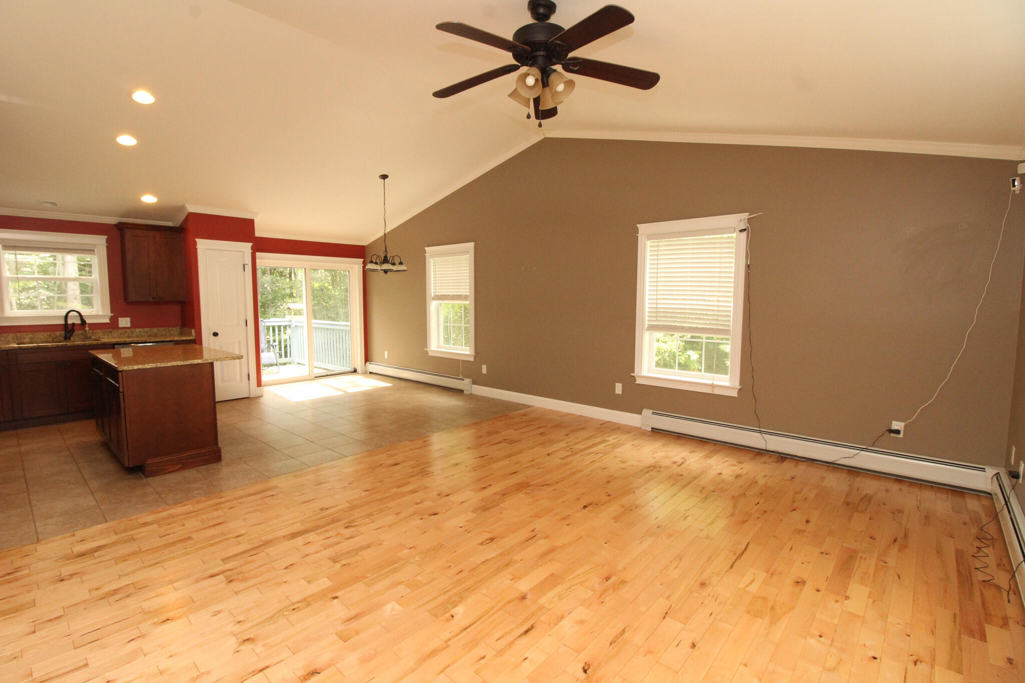 16 Sunrise Lane
