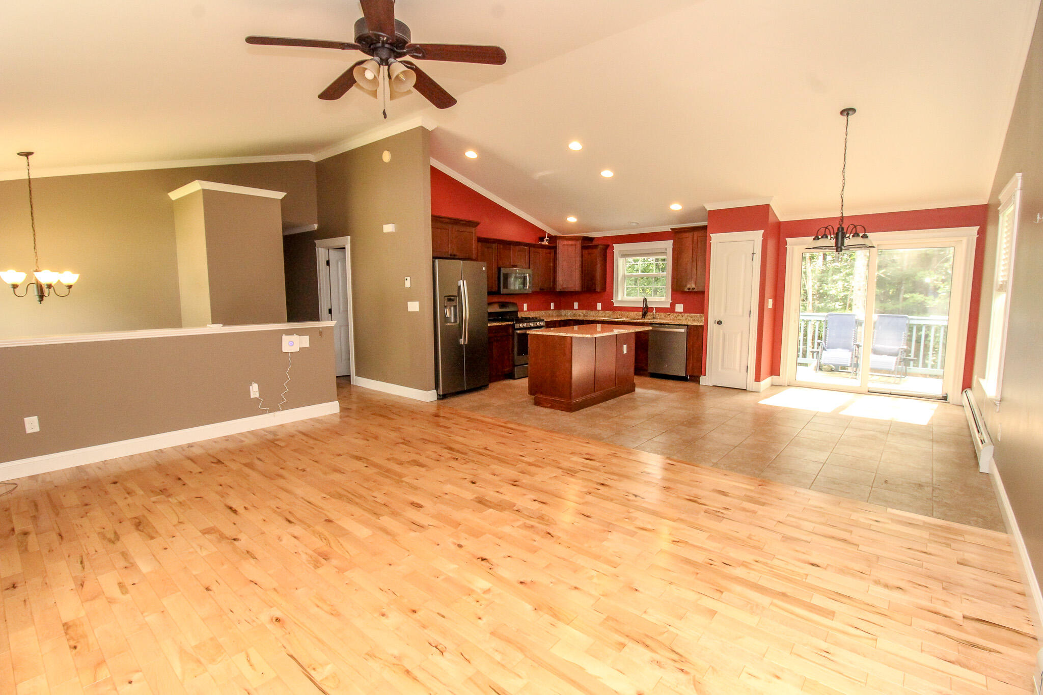 16 Sunrise Lane