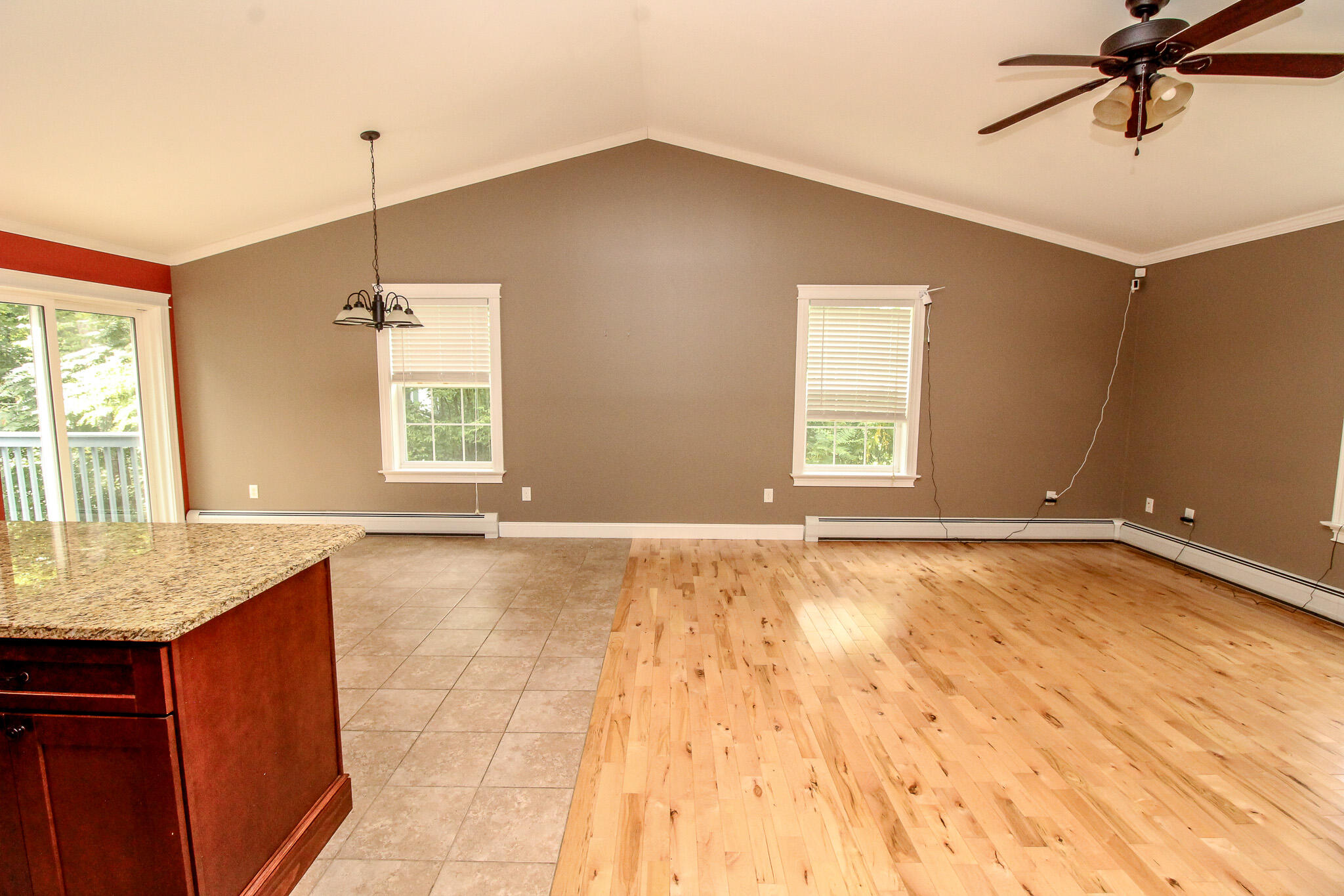 16 Sunrise Lane