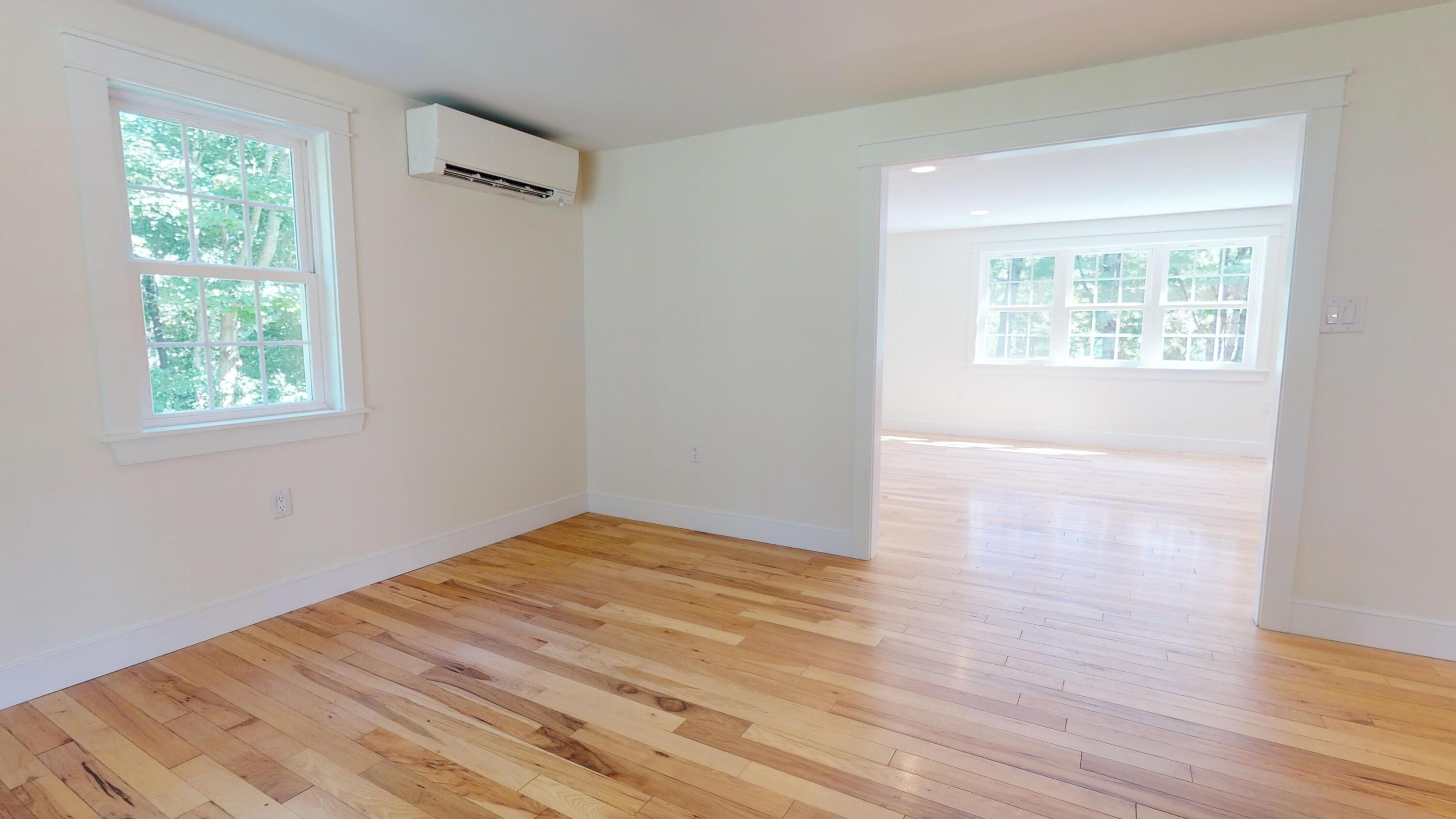 98 Meadow Road