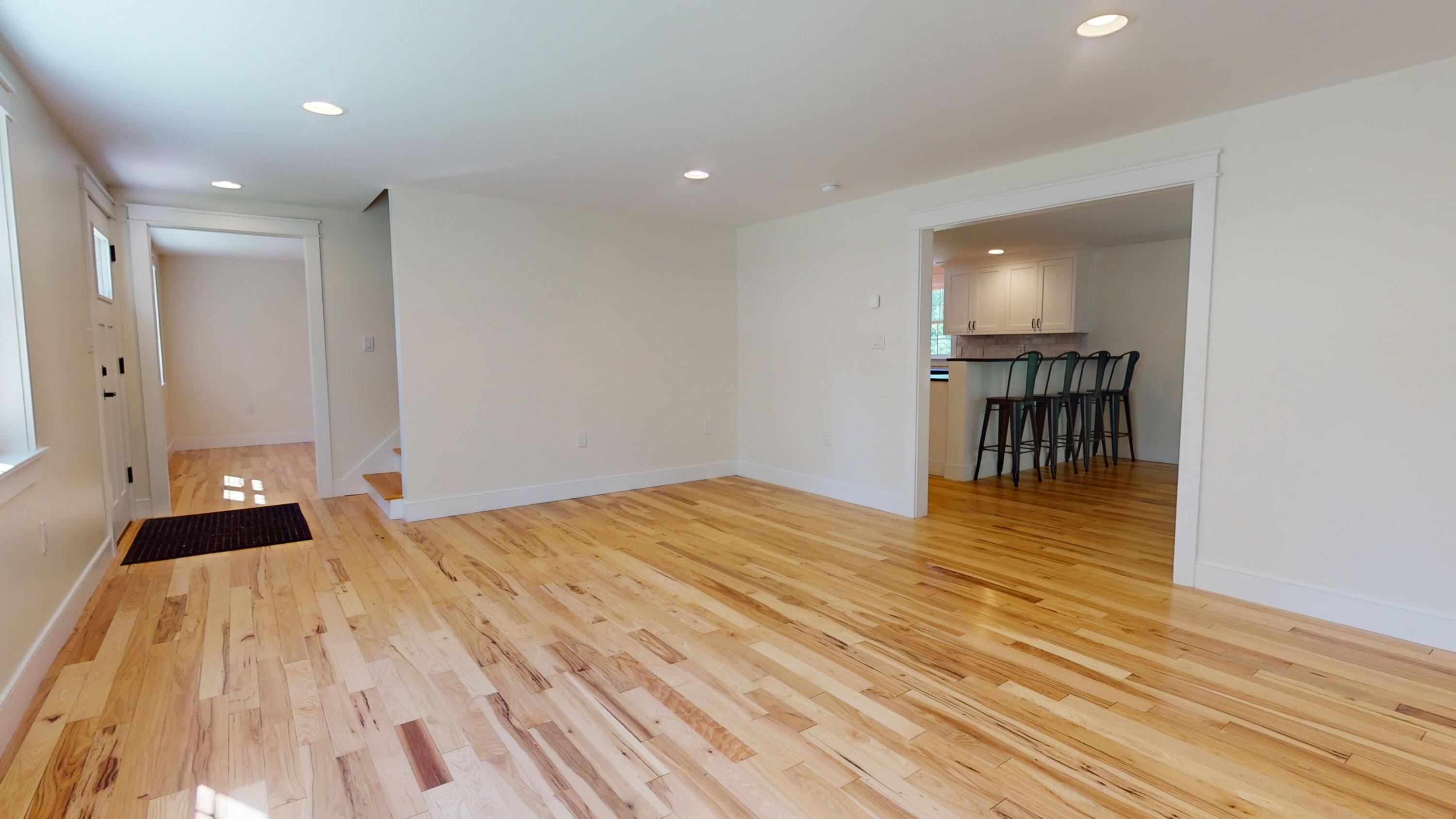 98 Meadow Road