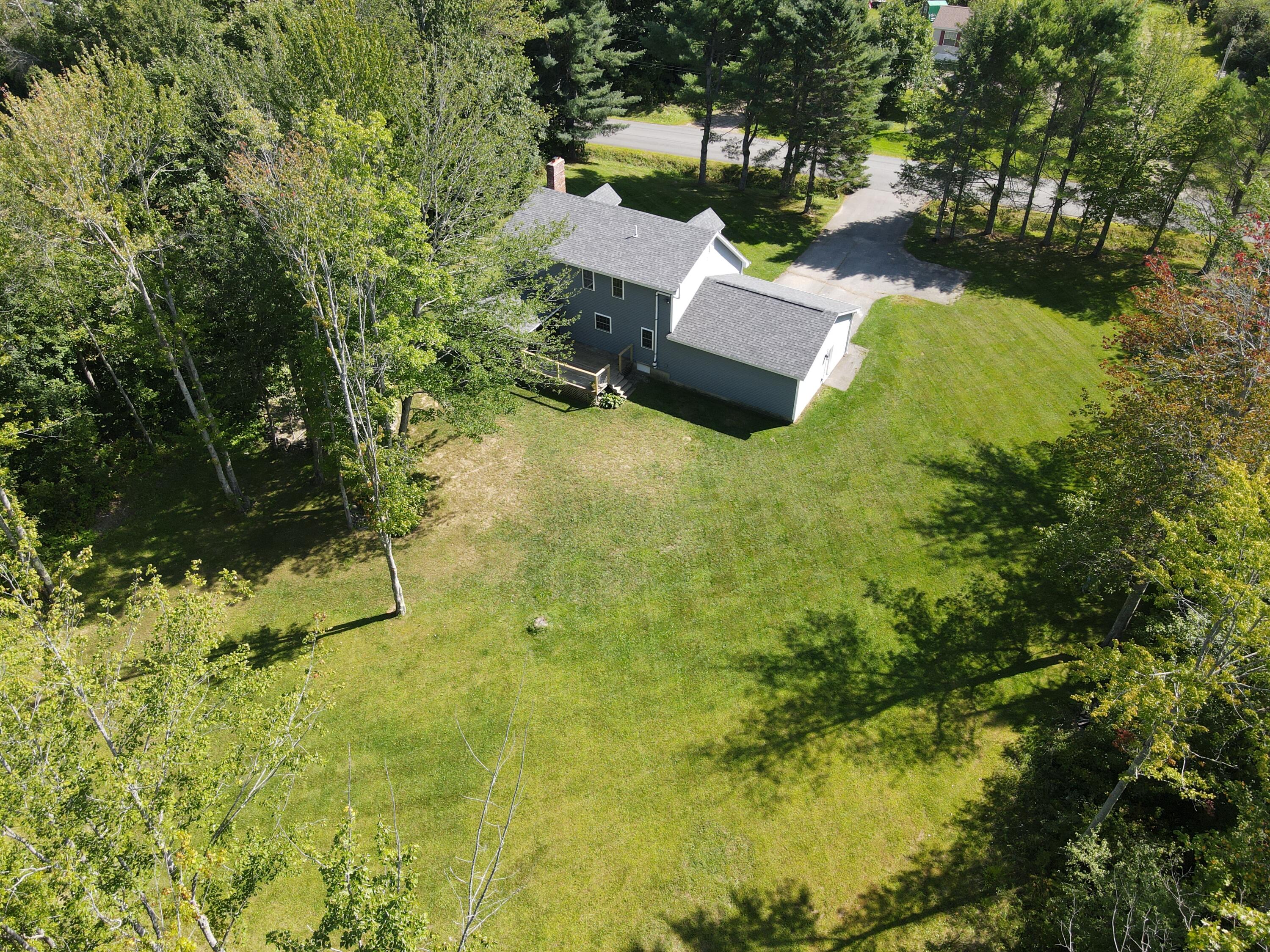 98 Meadow Road