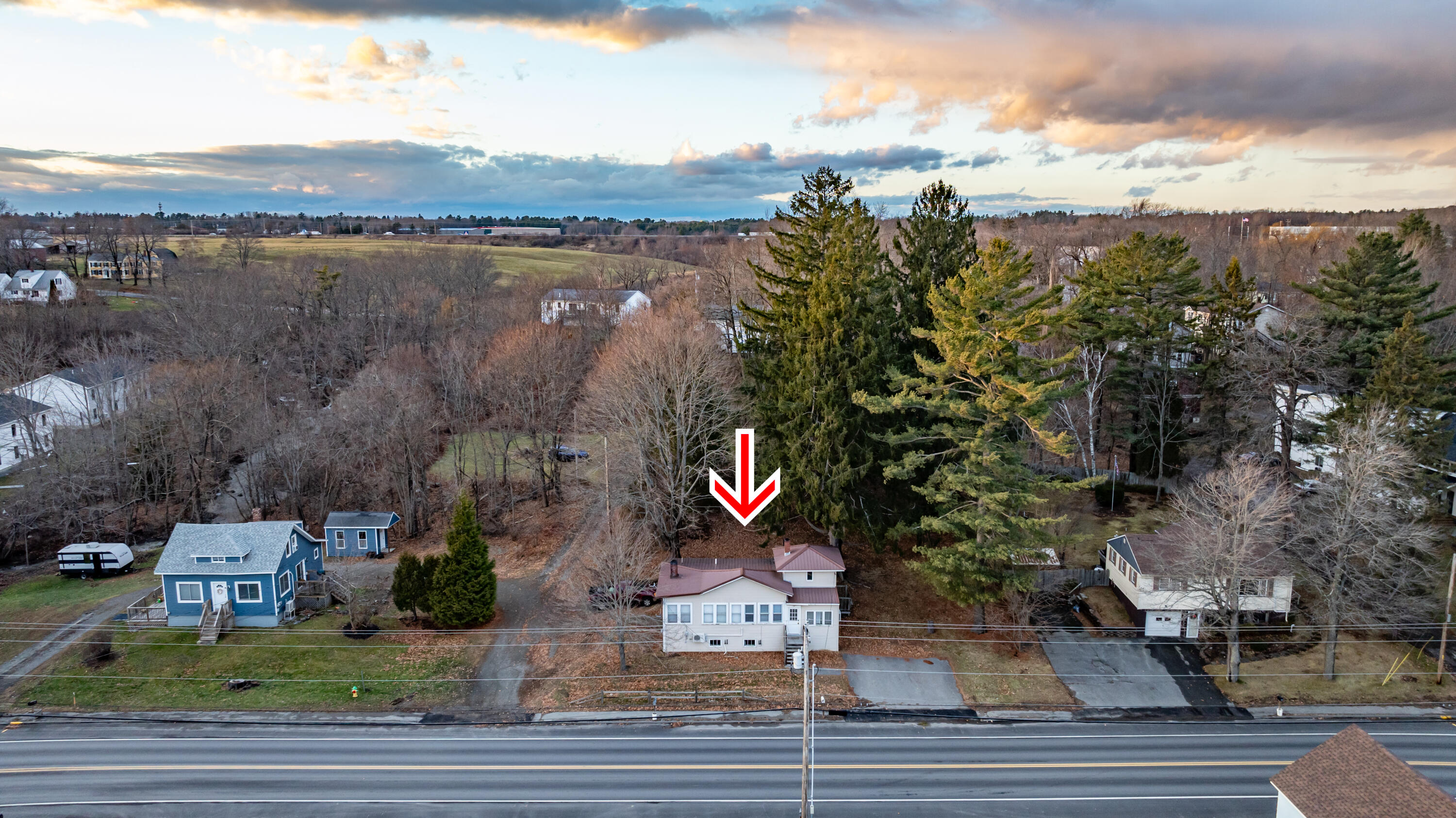692 Main Road N