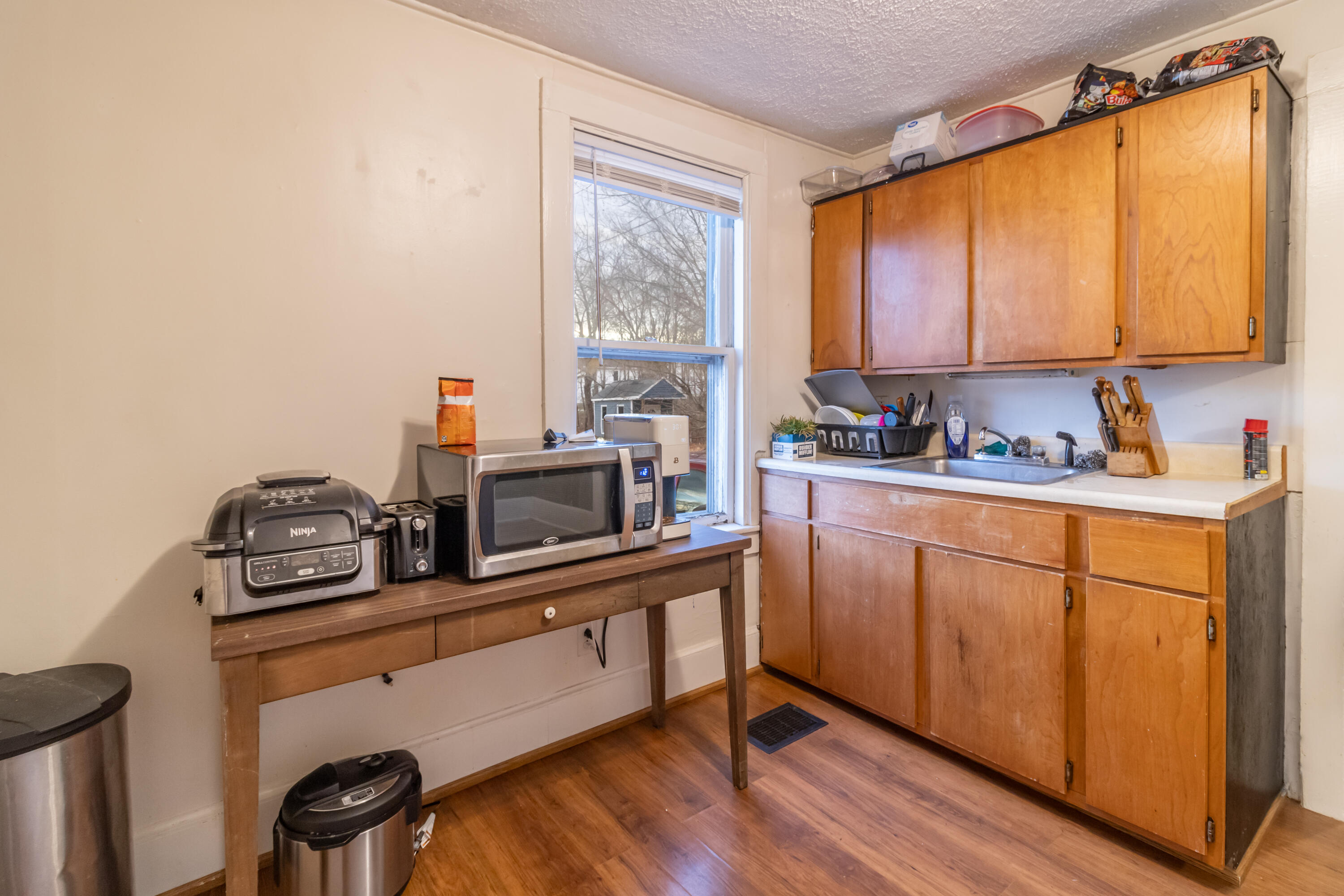 692 Main Road N