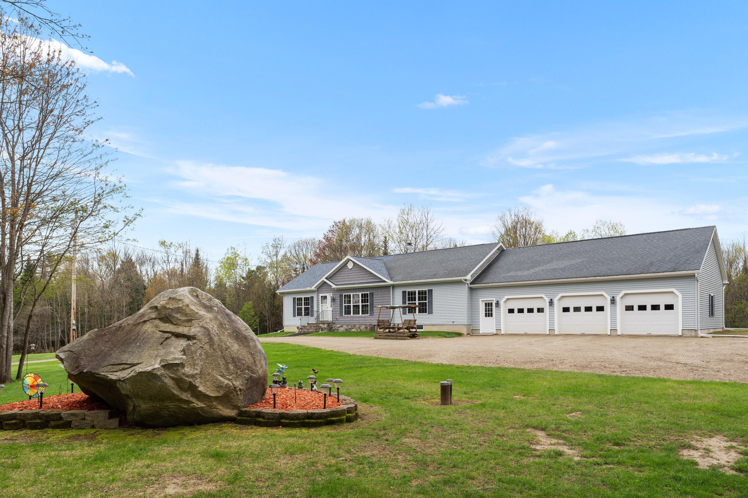 35 Red Pine Drive