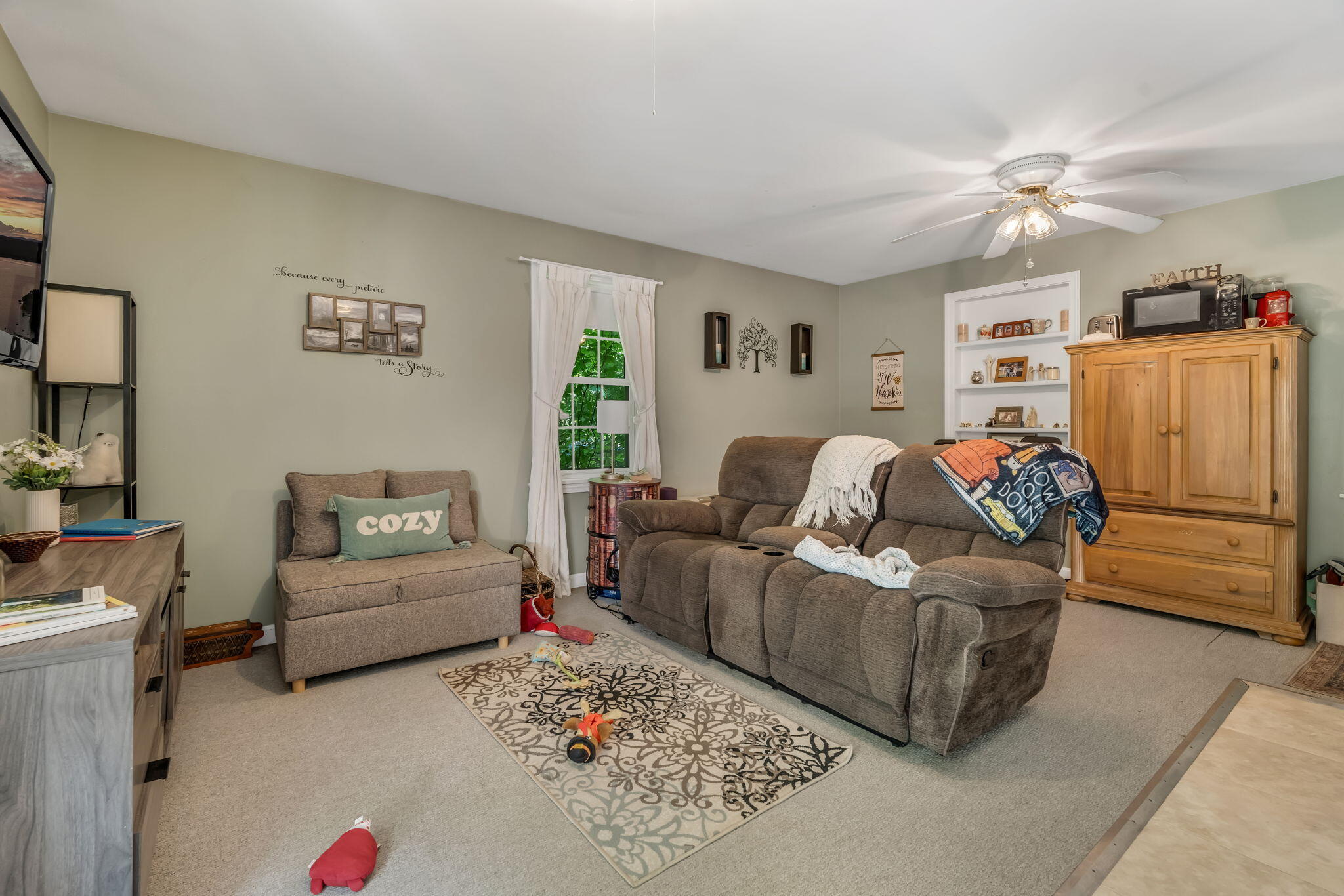 546 Webber Pond Road
