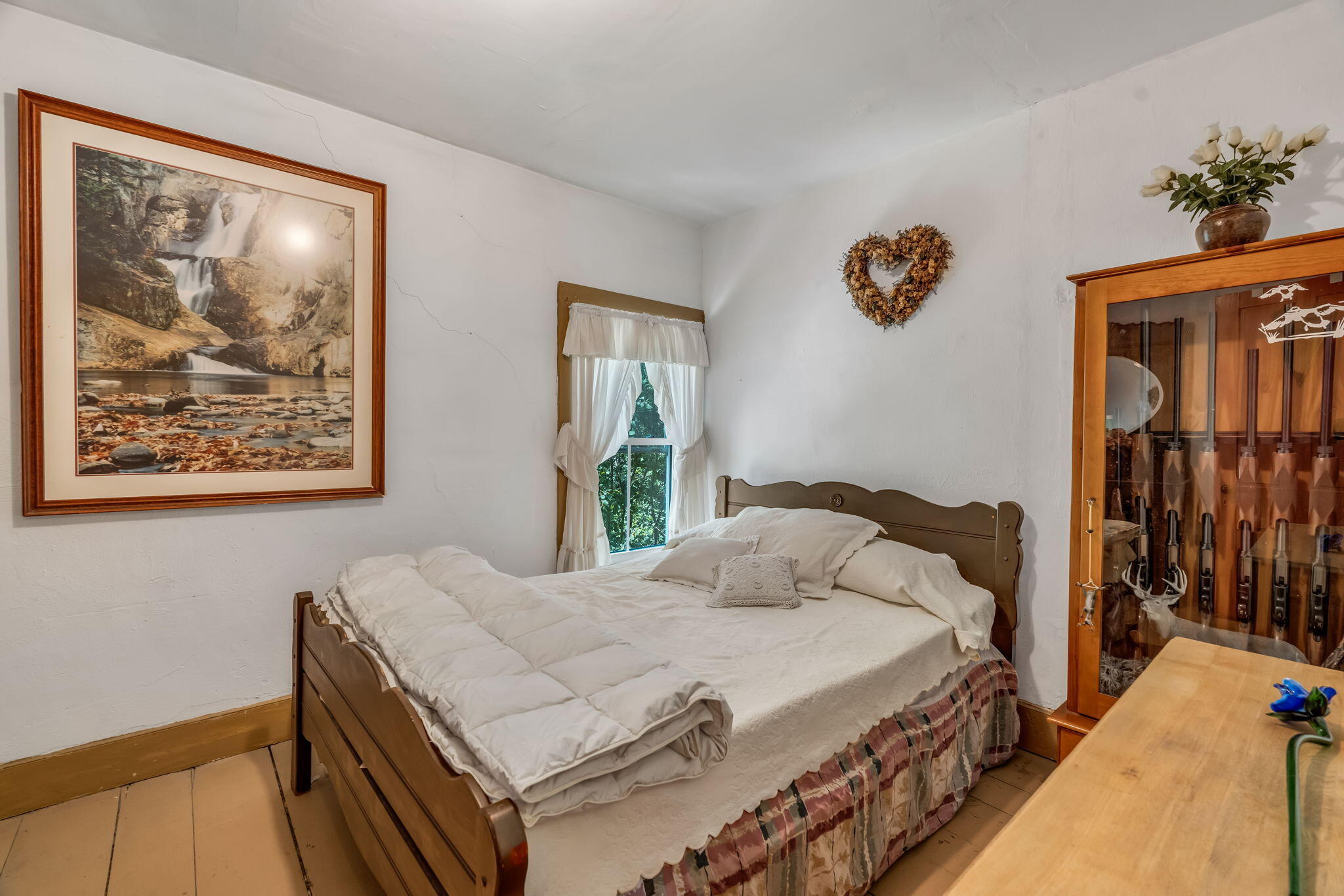 546 Webber Pond Road