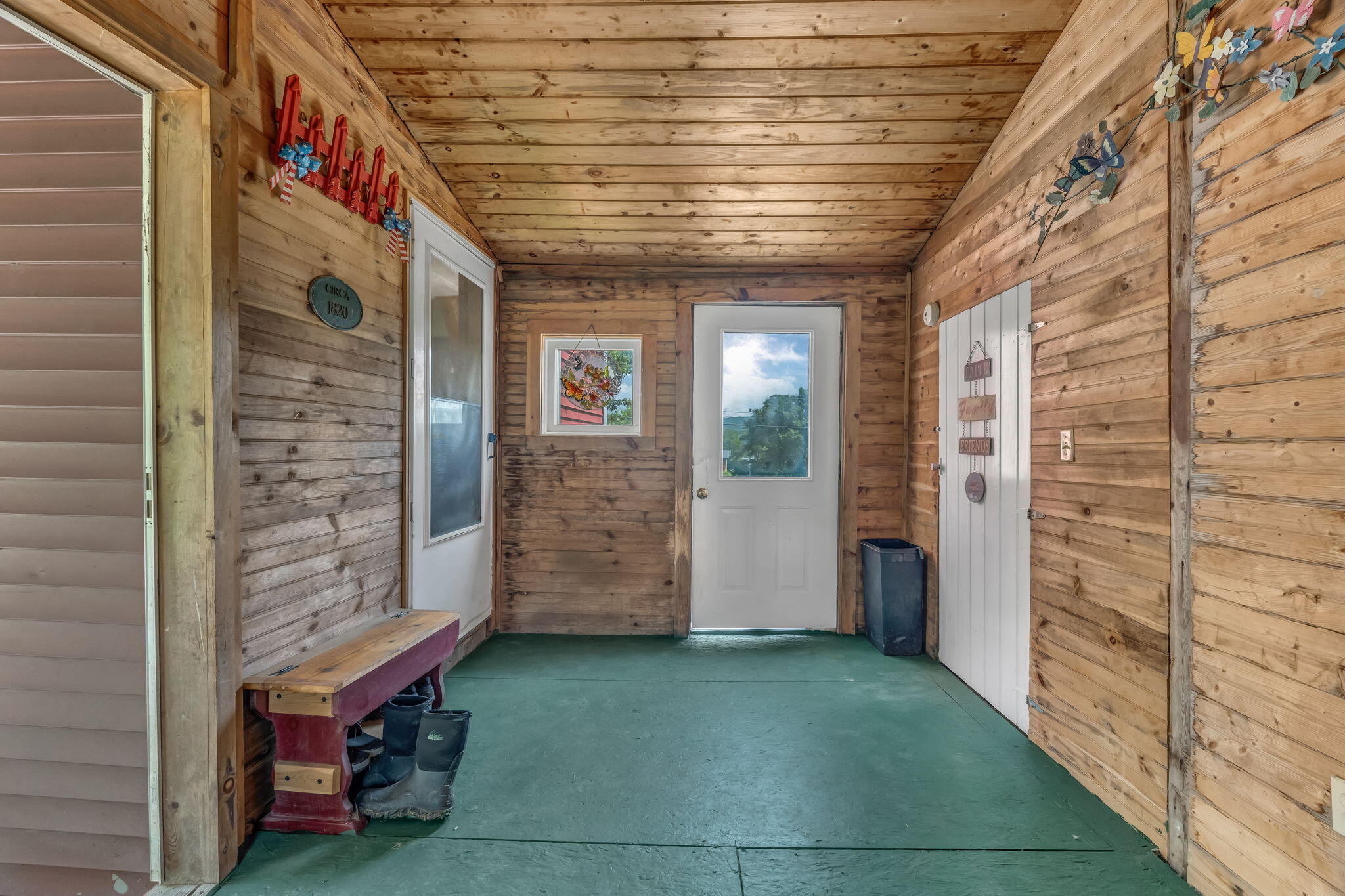 546 Webber Pond Road