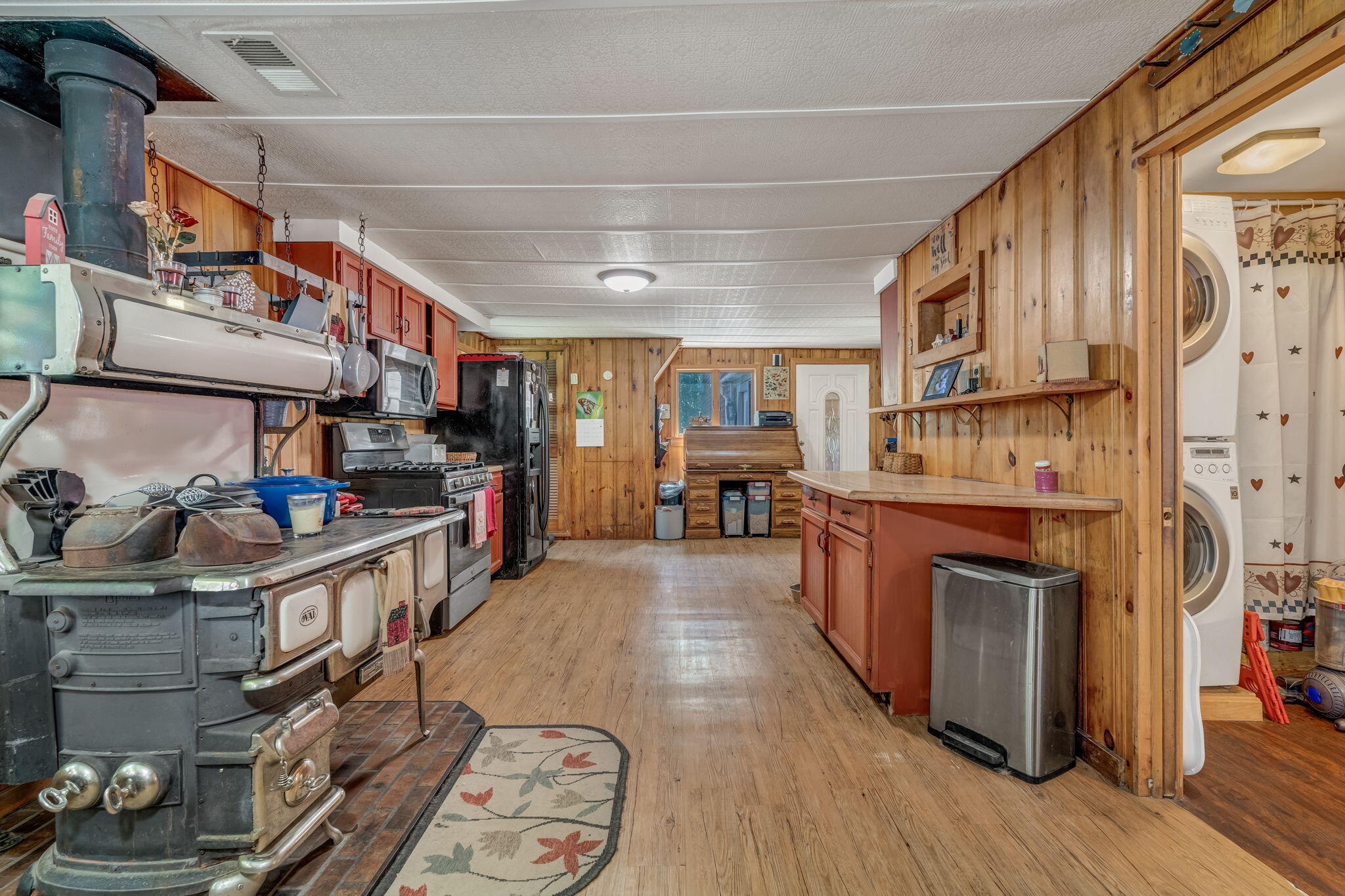 546 Webber Pond Road