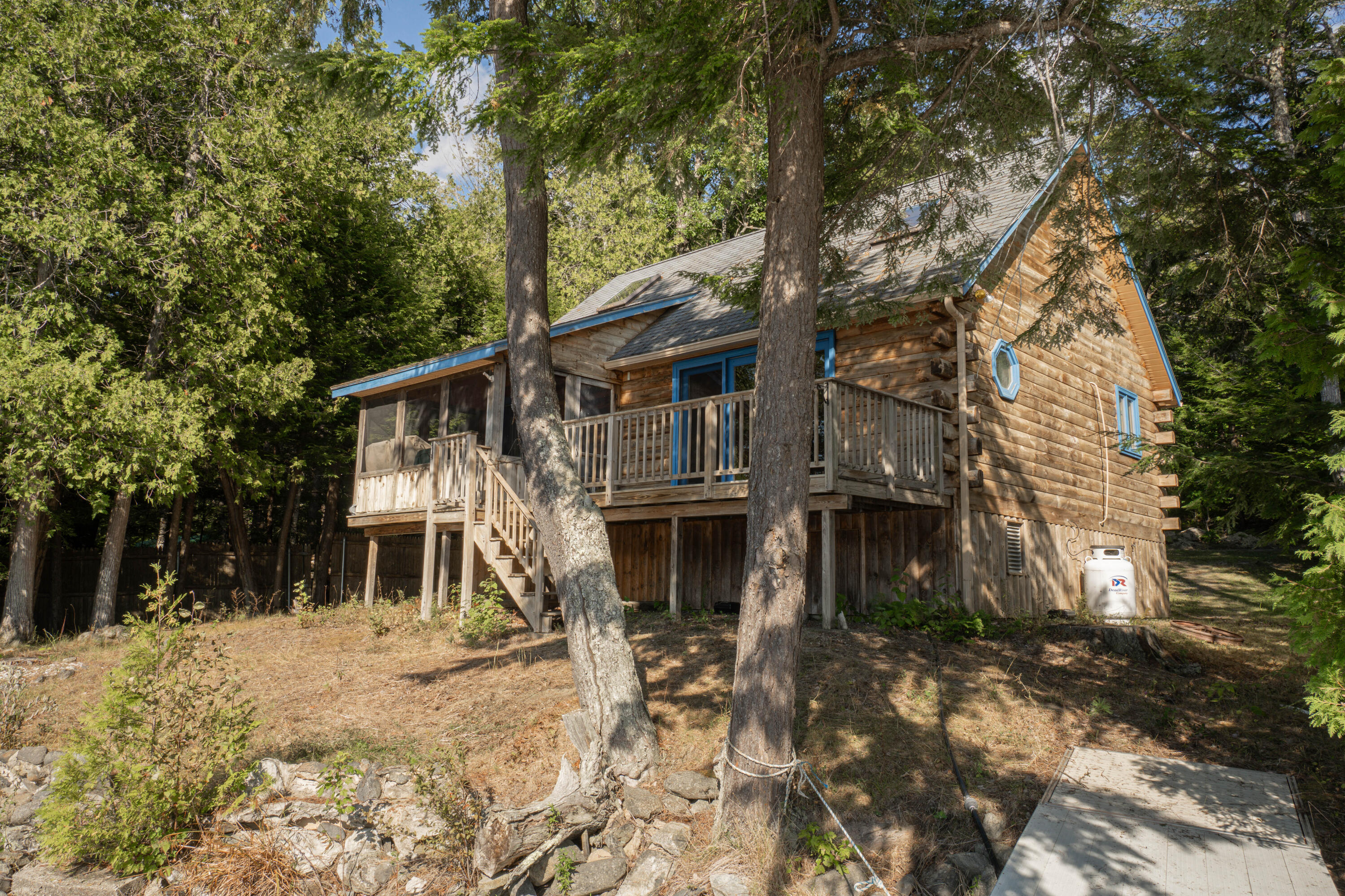 128 Holbrook Road