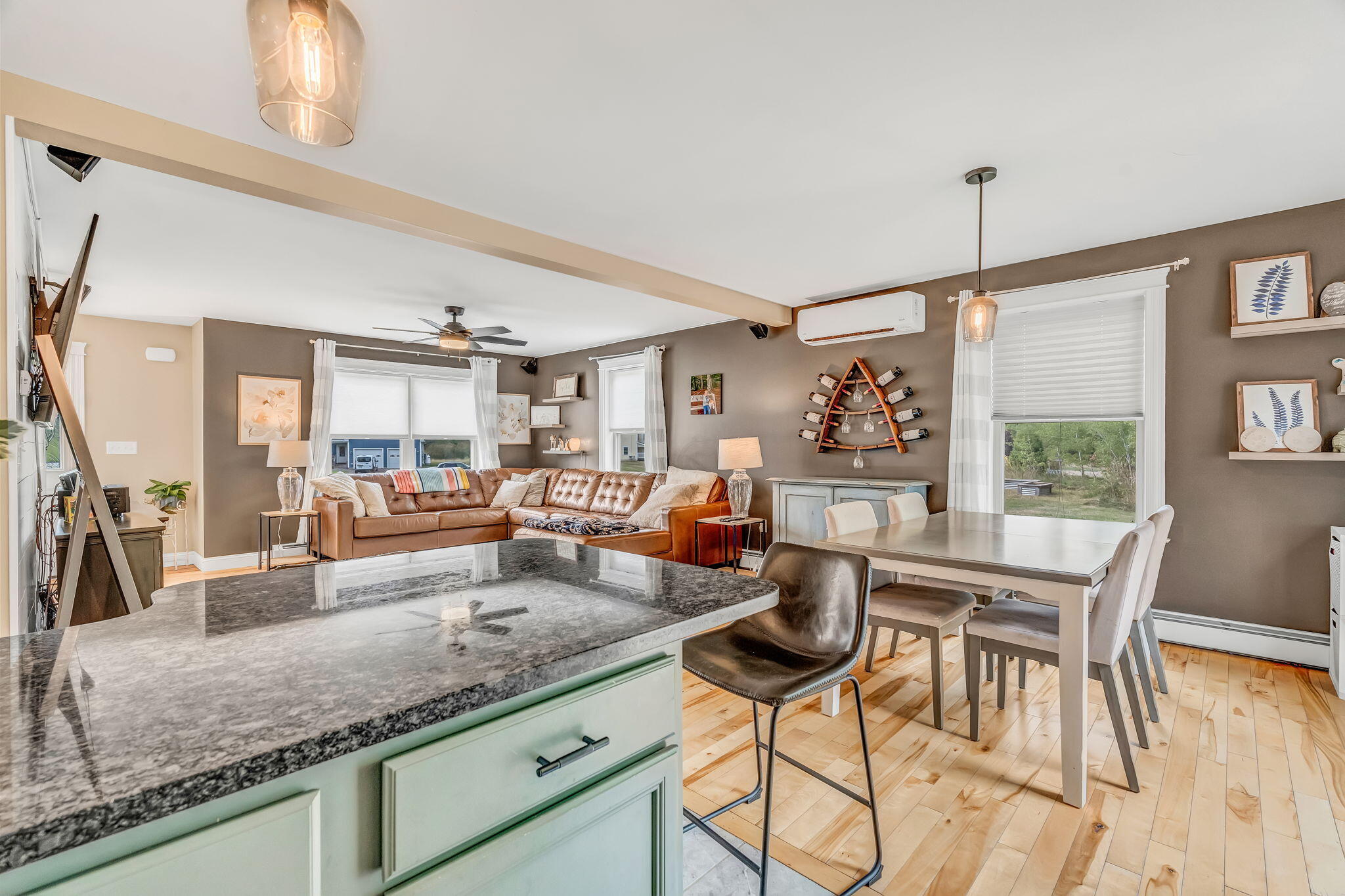 7 Alard Drive