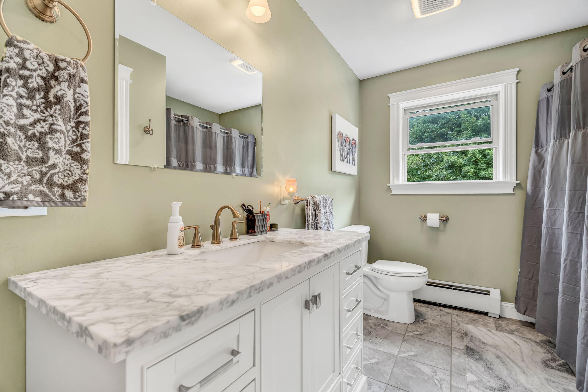 7 Alard Drive