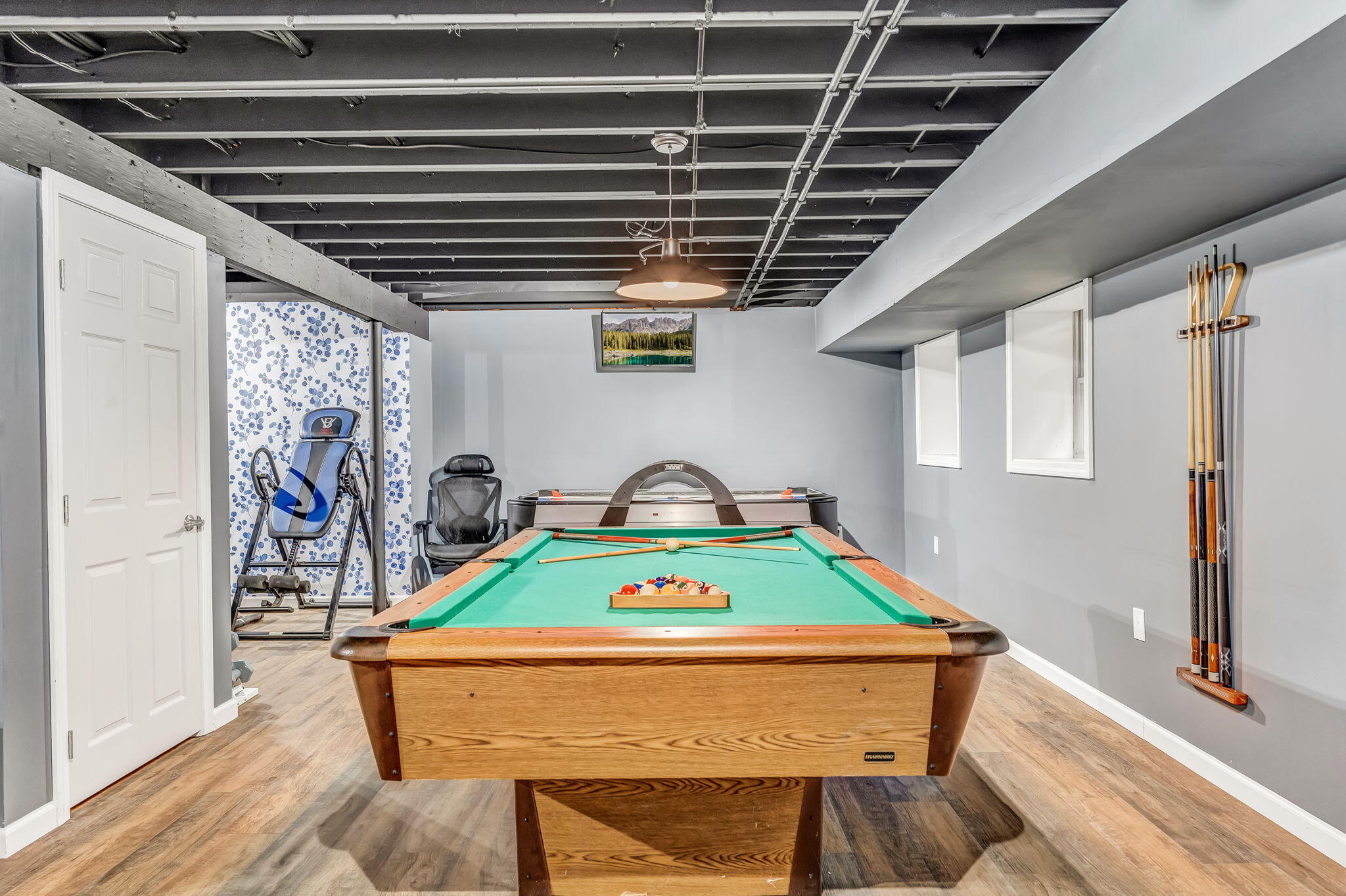 7 Alard Drive