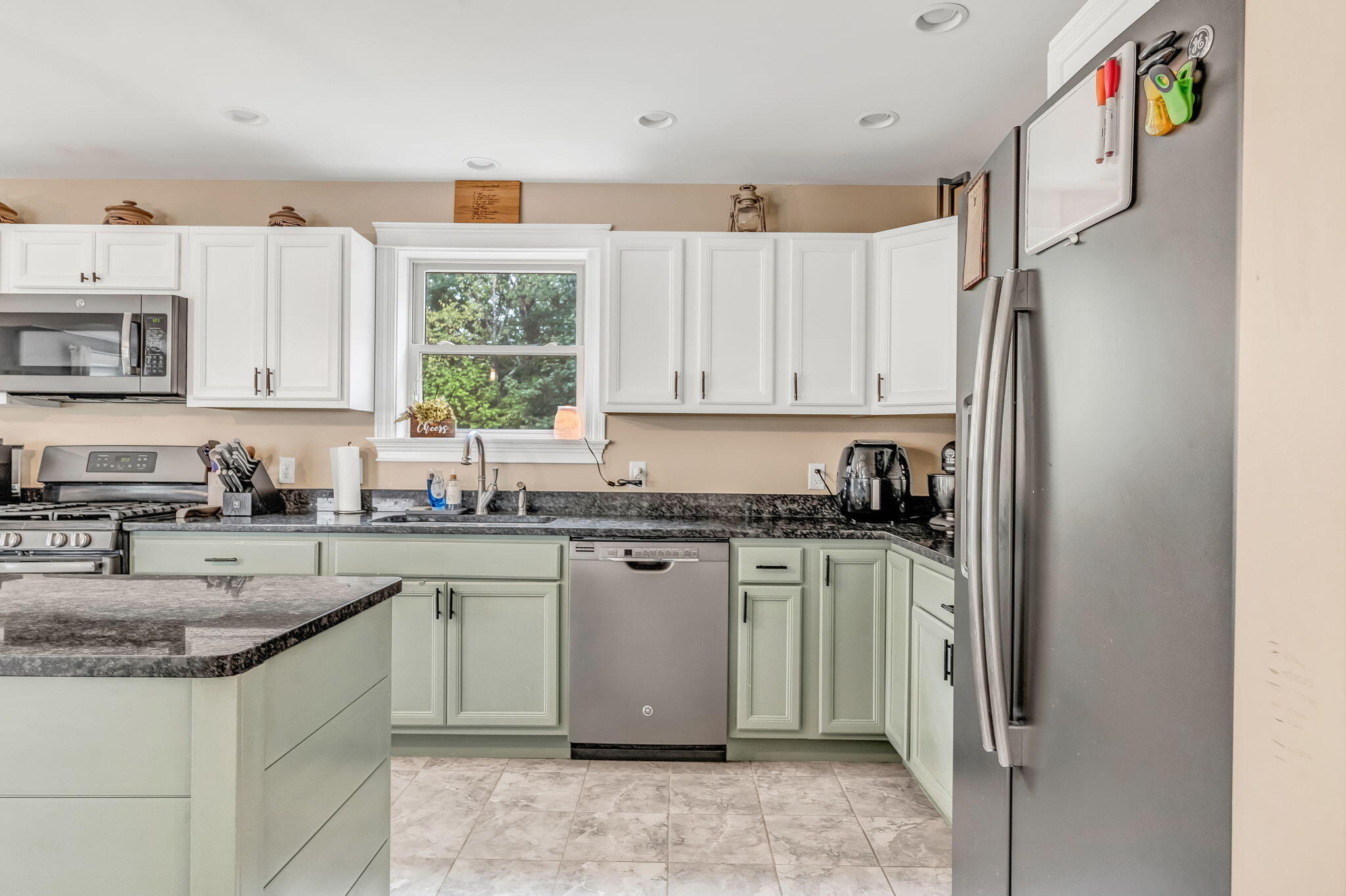 7 Alard Drive