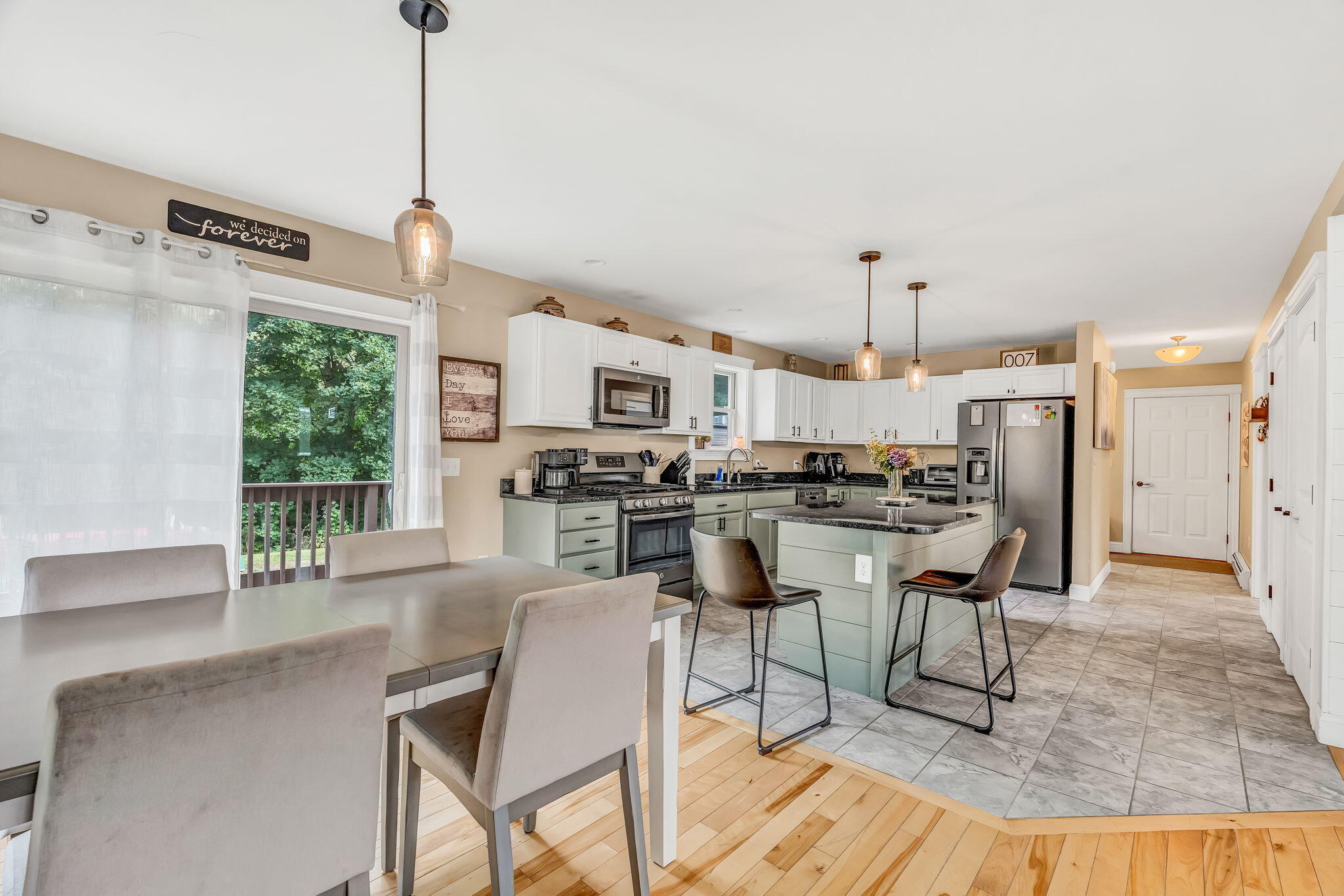 7 Alard Drive