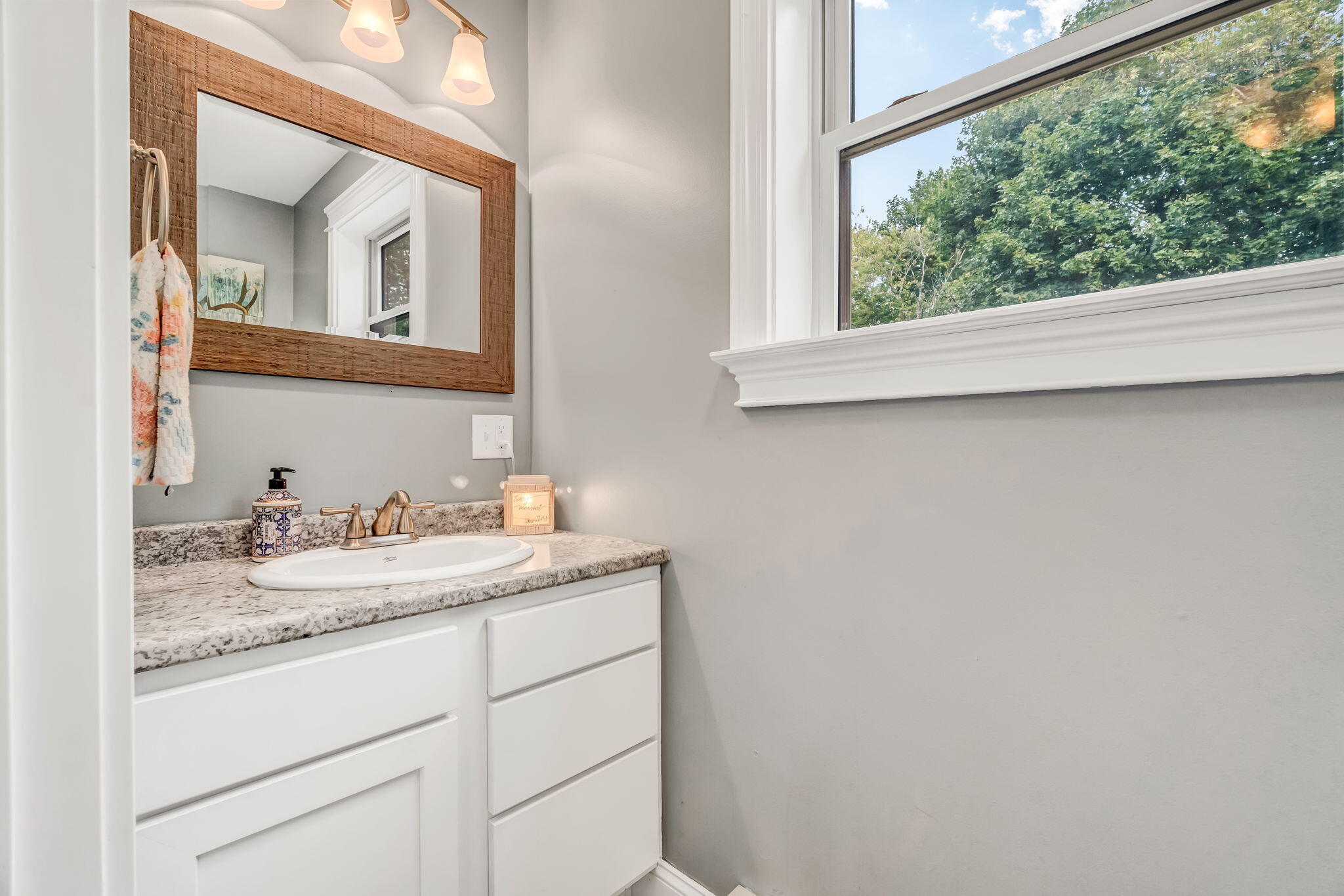 7 Alard Drive