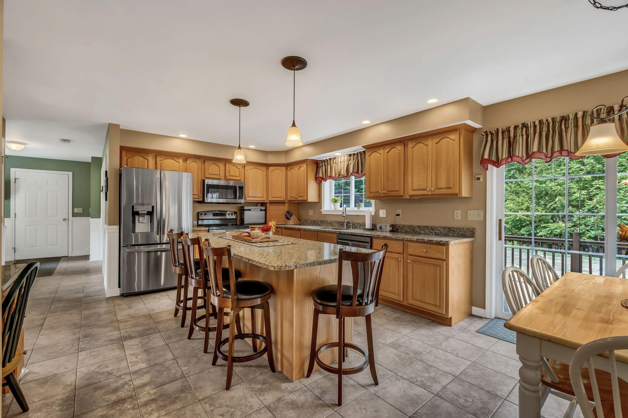 7 Beech Ridge Drive