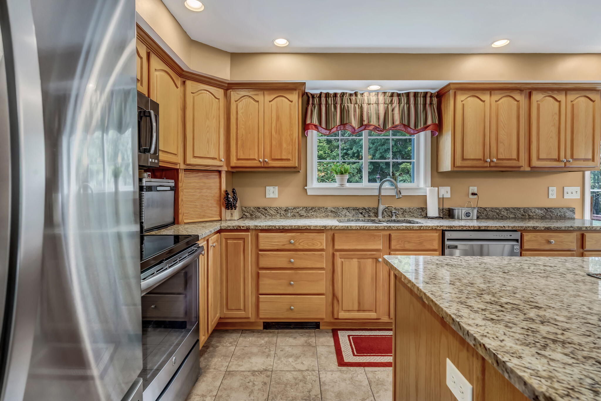 7 Beech Ridge Drive