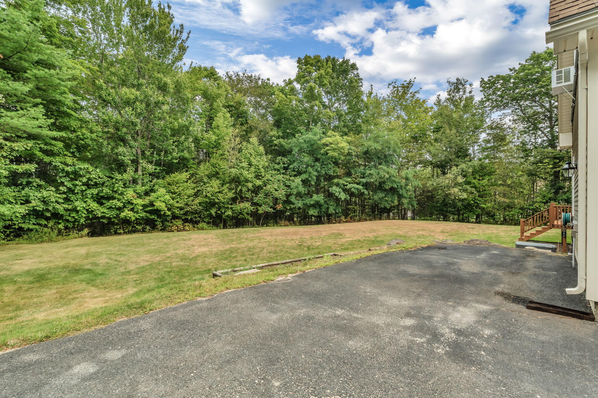 7 Beech Ridge Drive