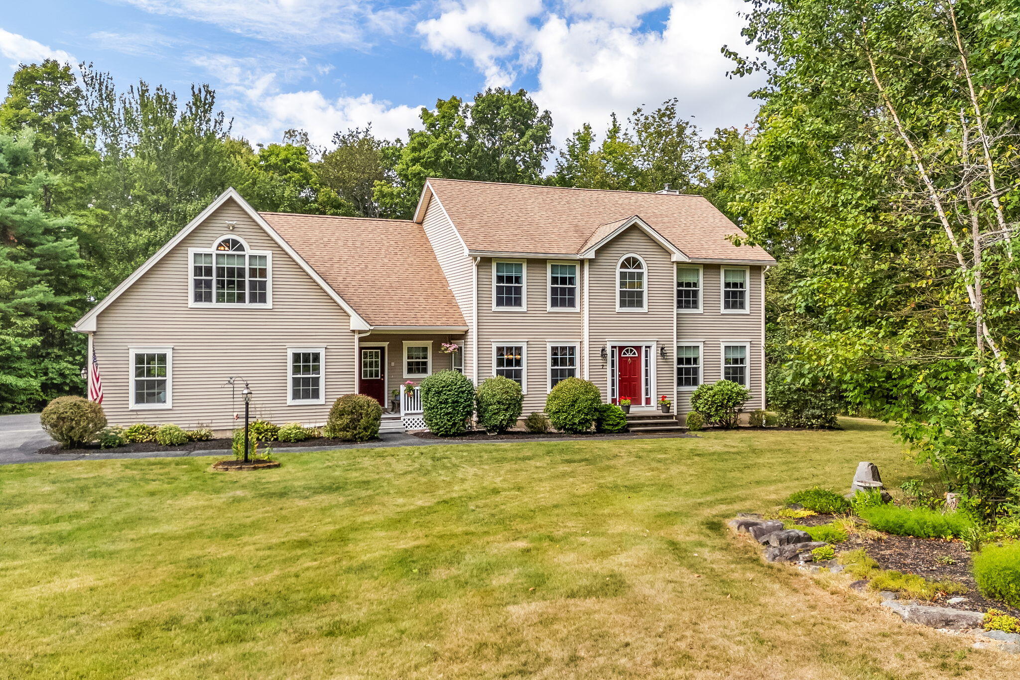 7 Beech Ridge Drive