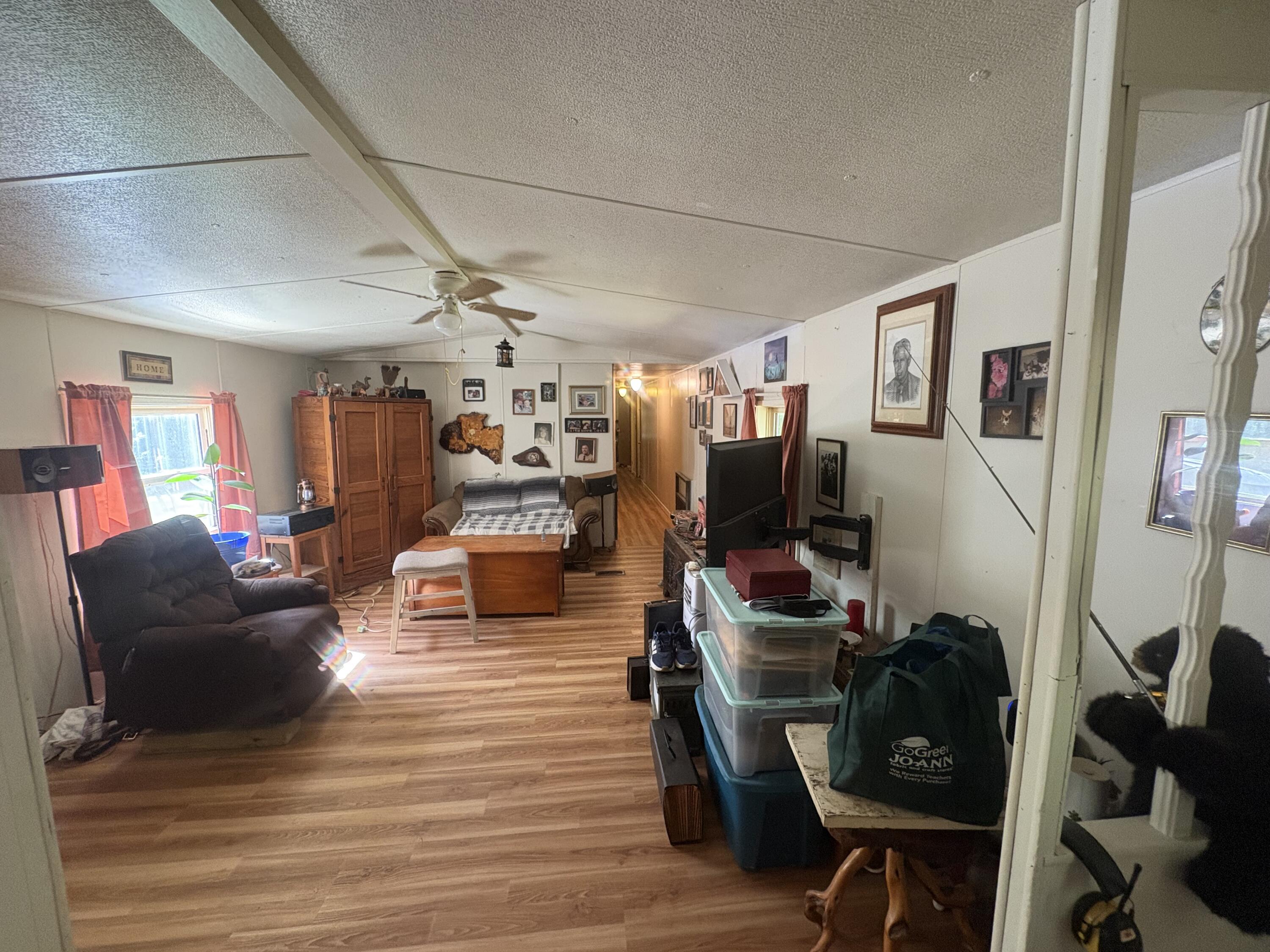 905 W Plymouth Road