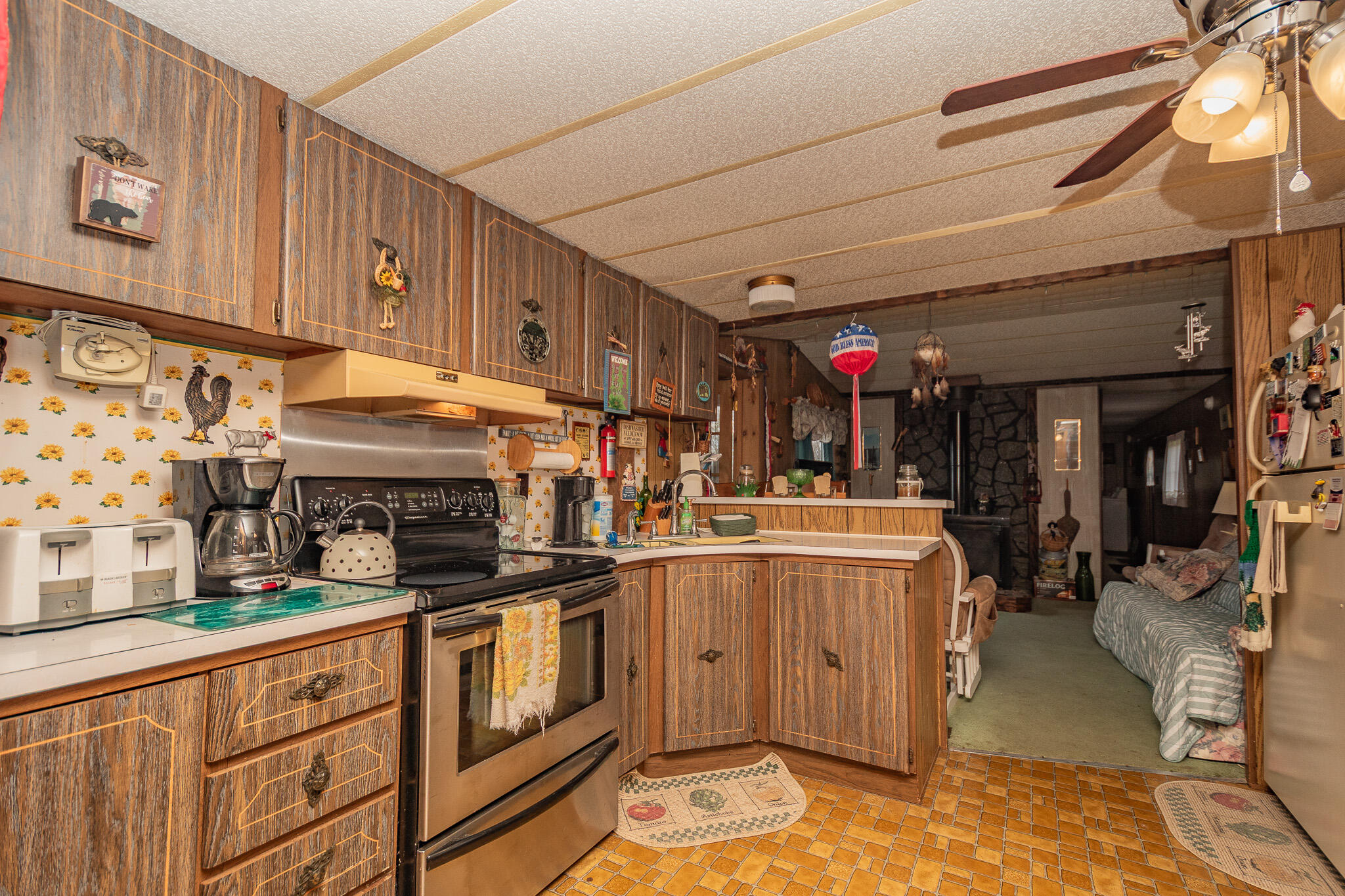 1032 N Dexter Road