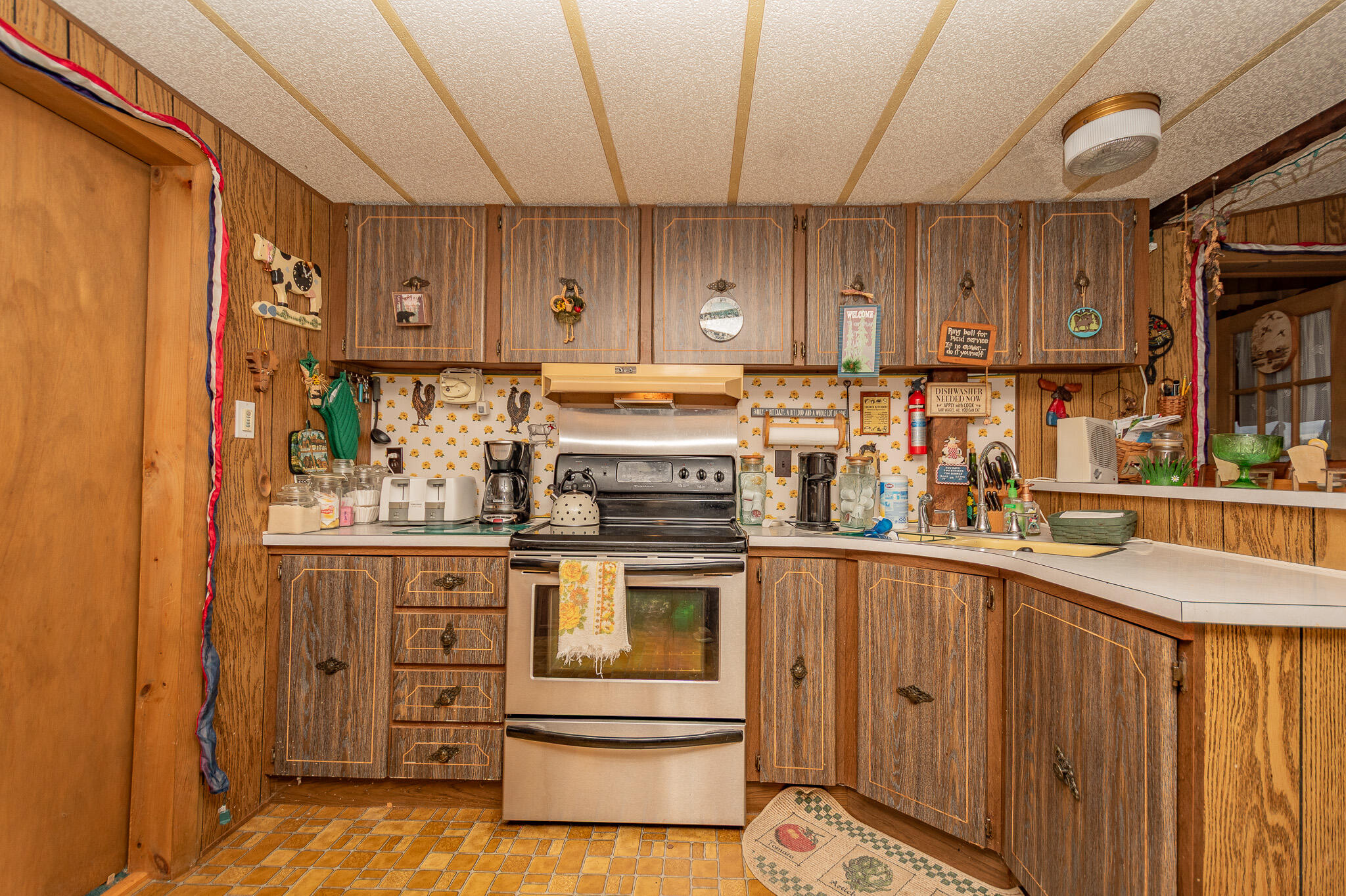 1032 N Dexter Road