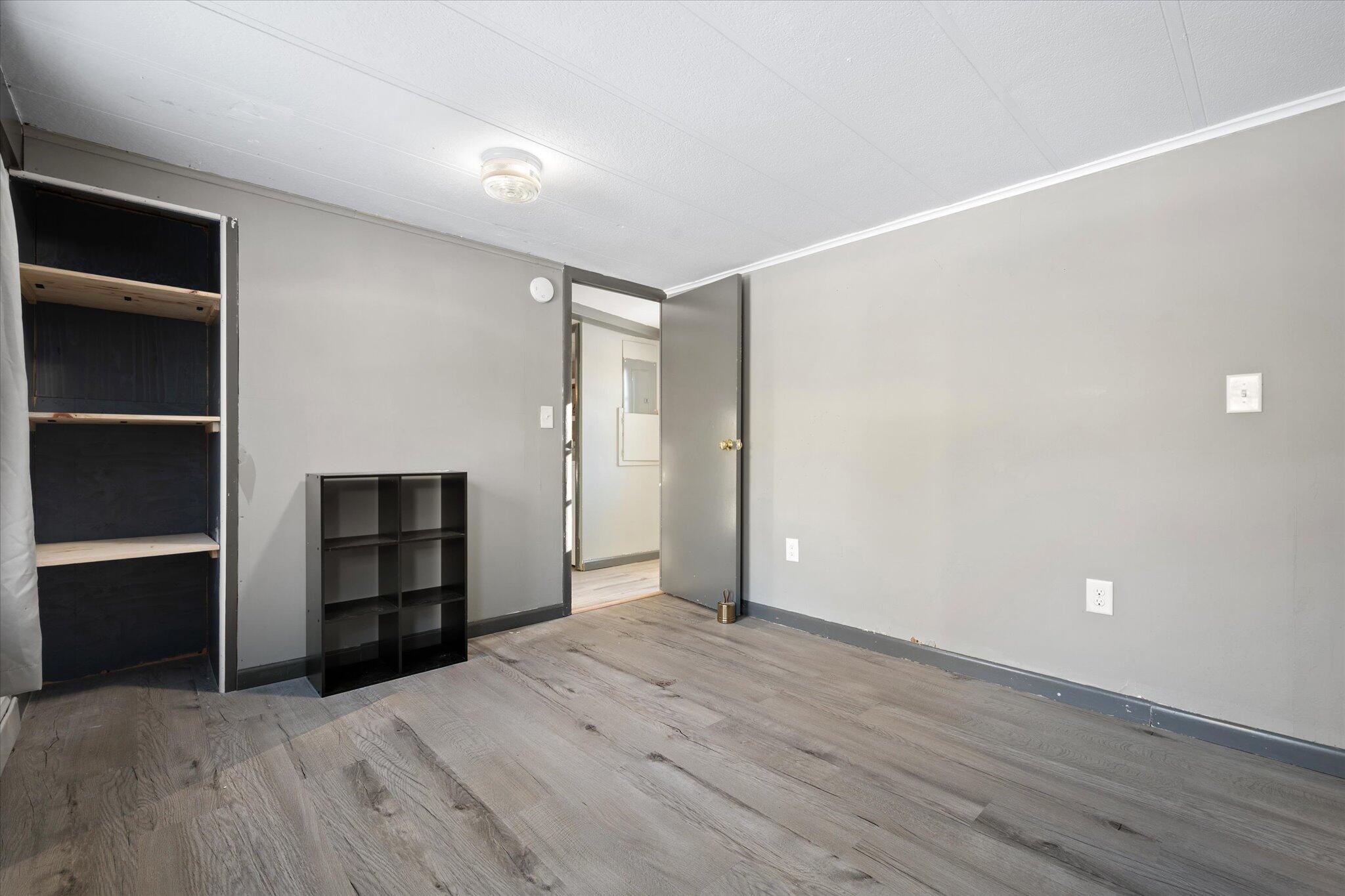 336 Lakeview Road