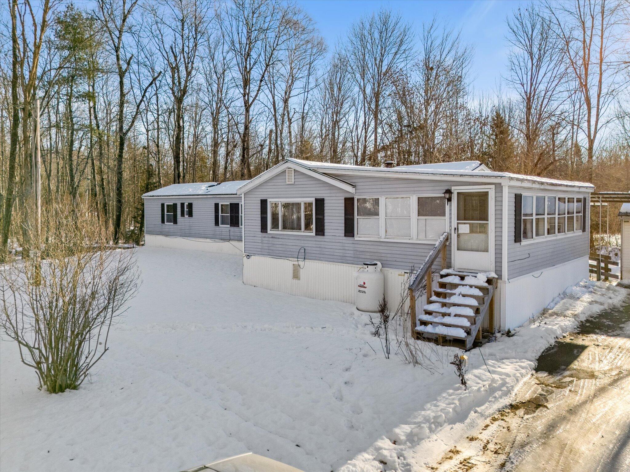 336 Lakeview Road