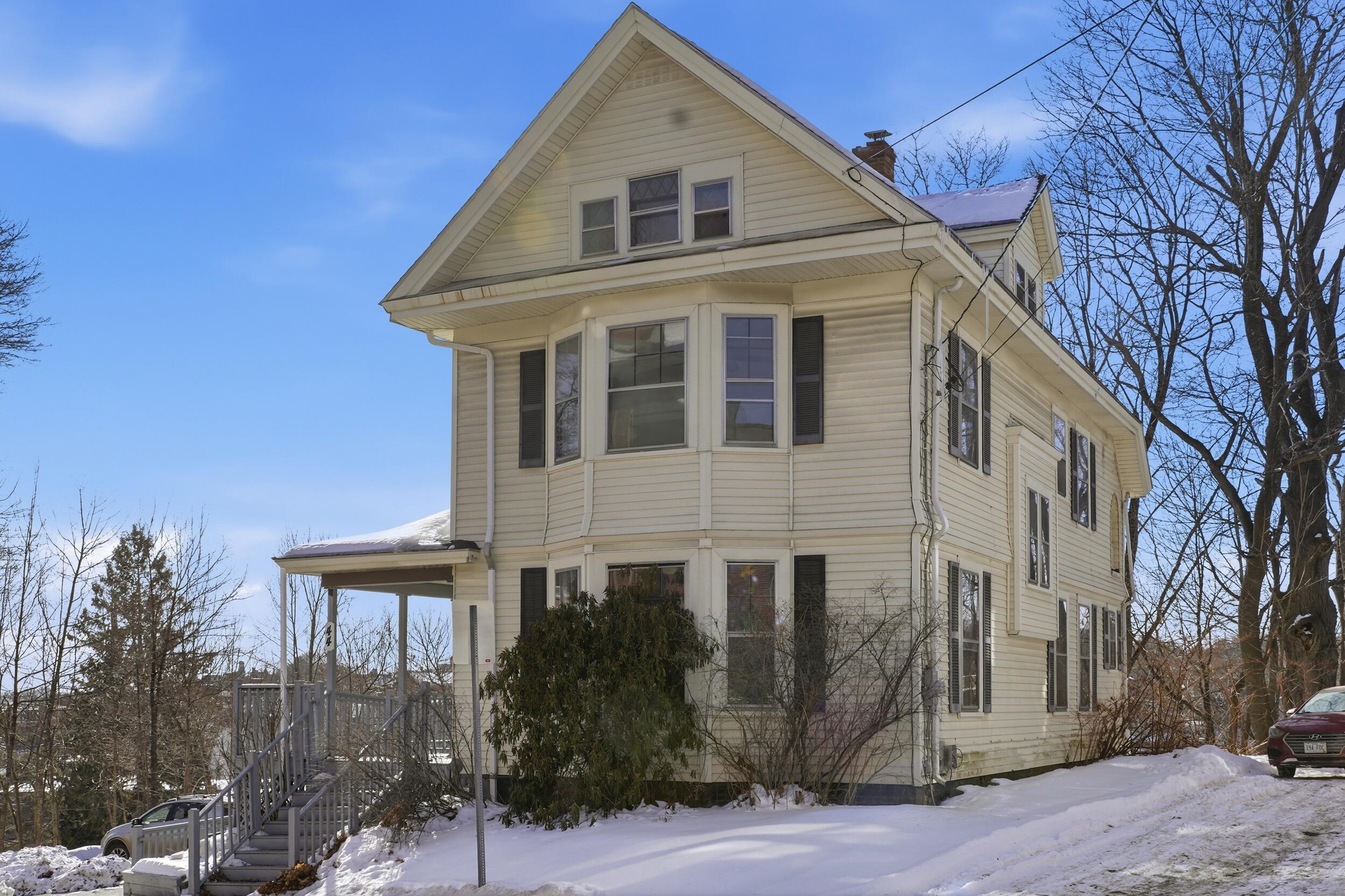 44 Center Street