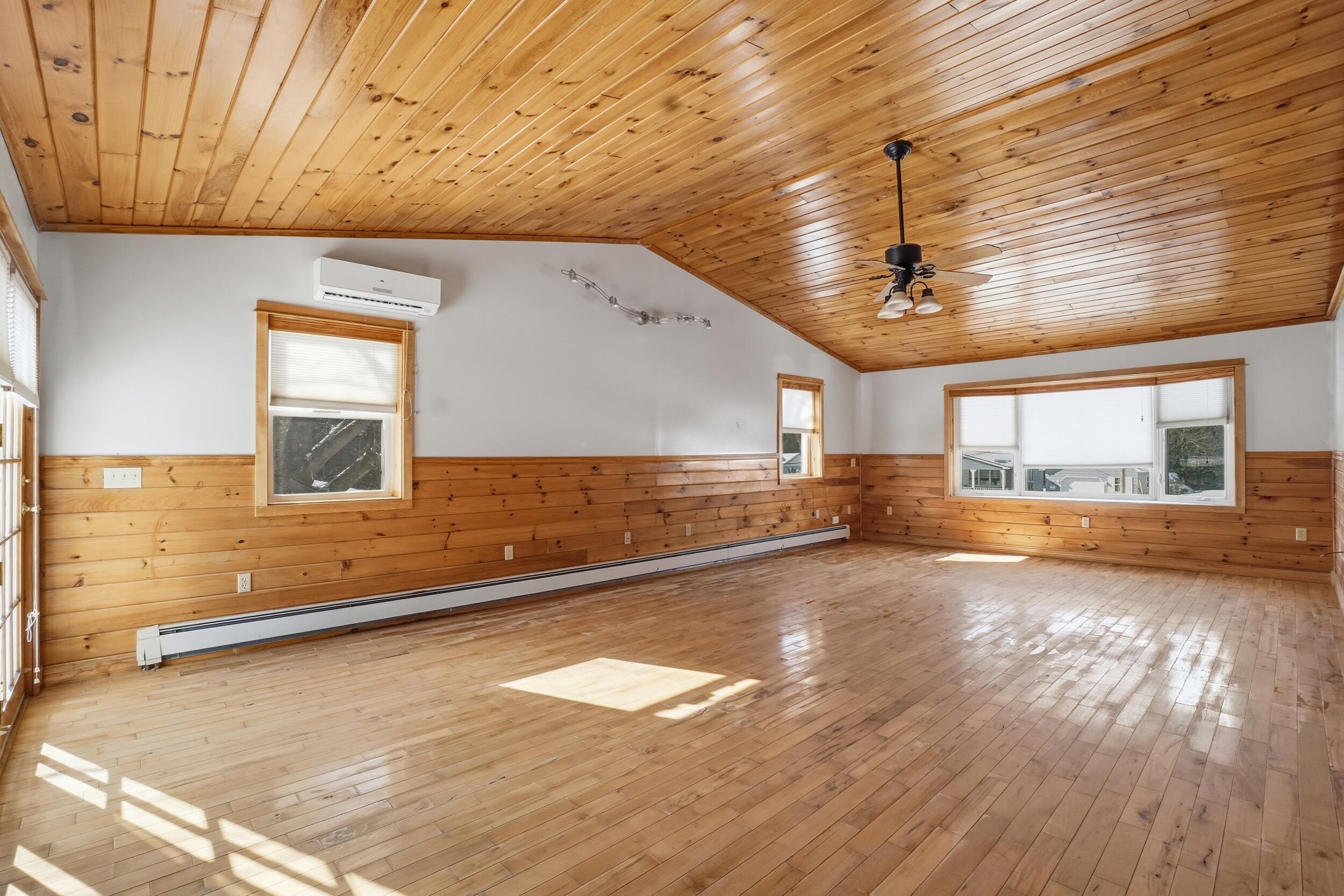 21 Independence Lane