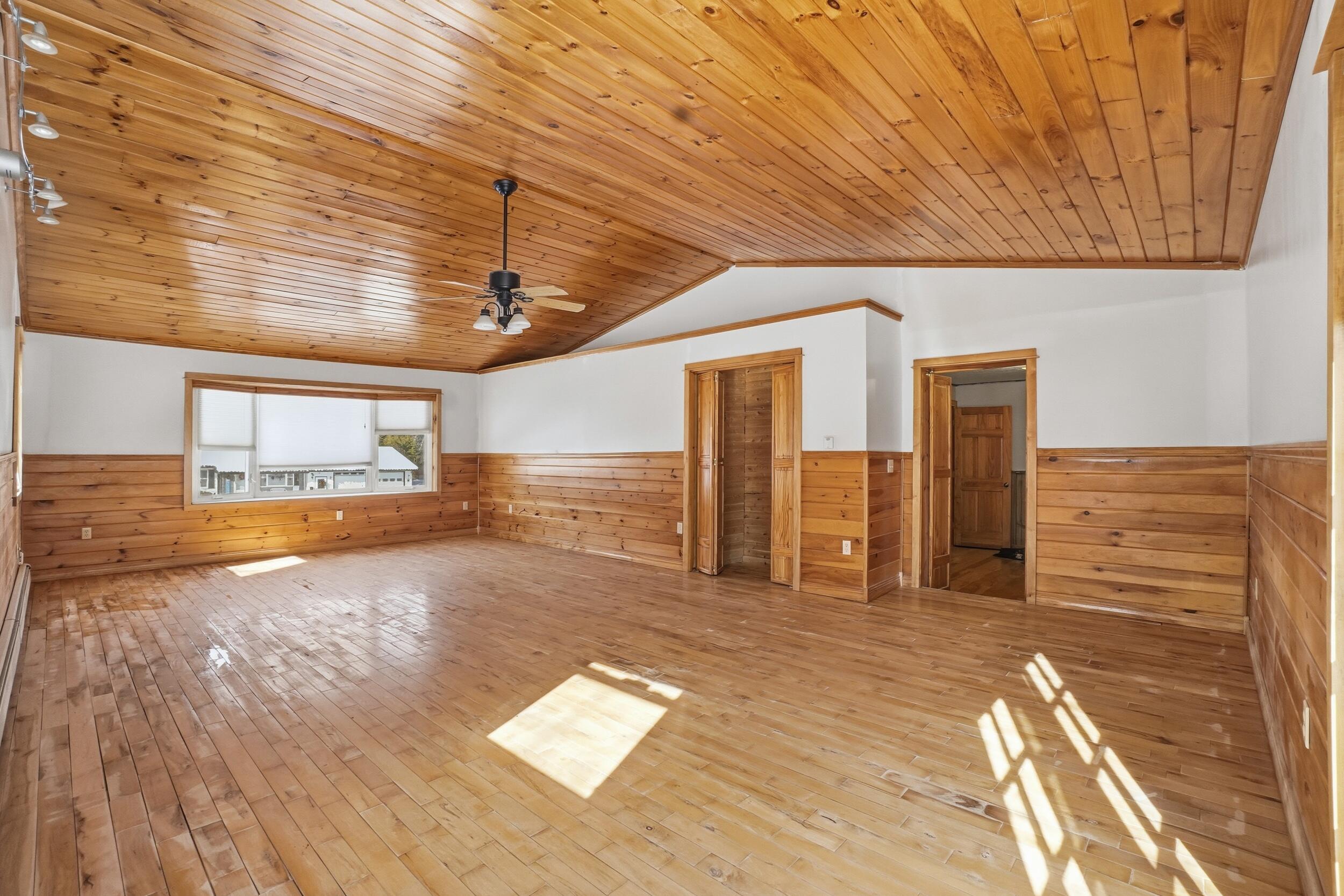 21 Independence Lane