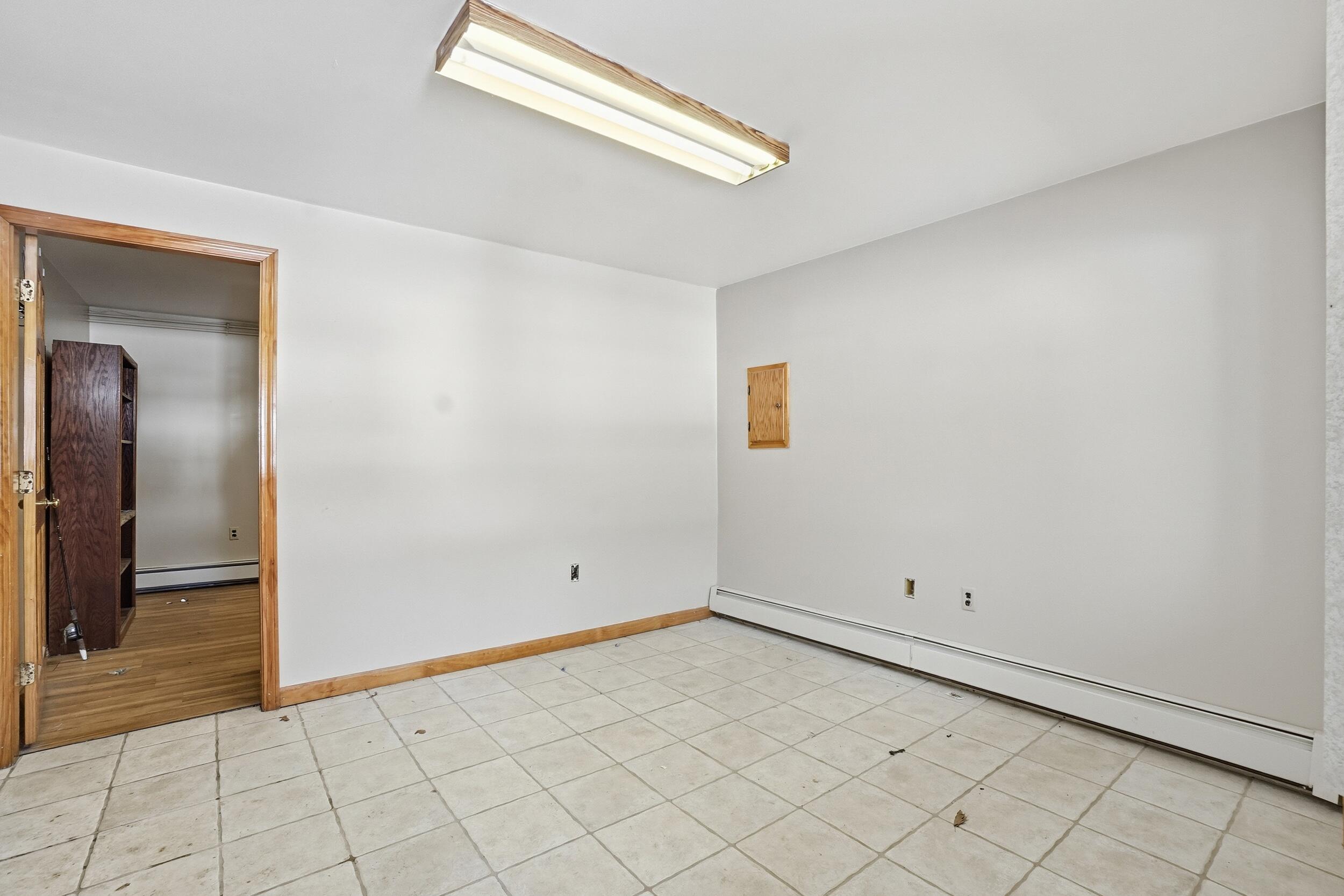 21 Independence Lane