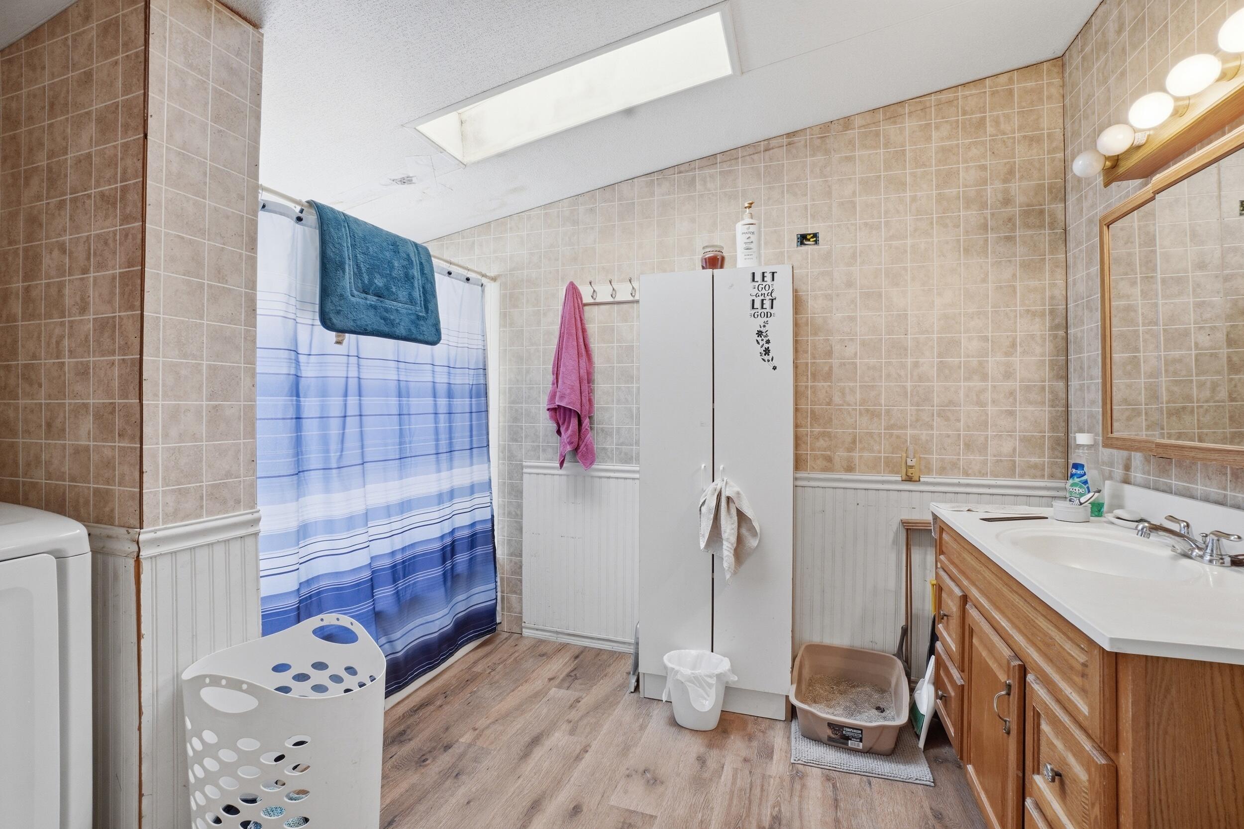 39 and 5 Chick Hill Road