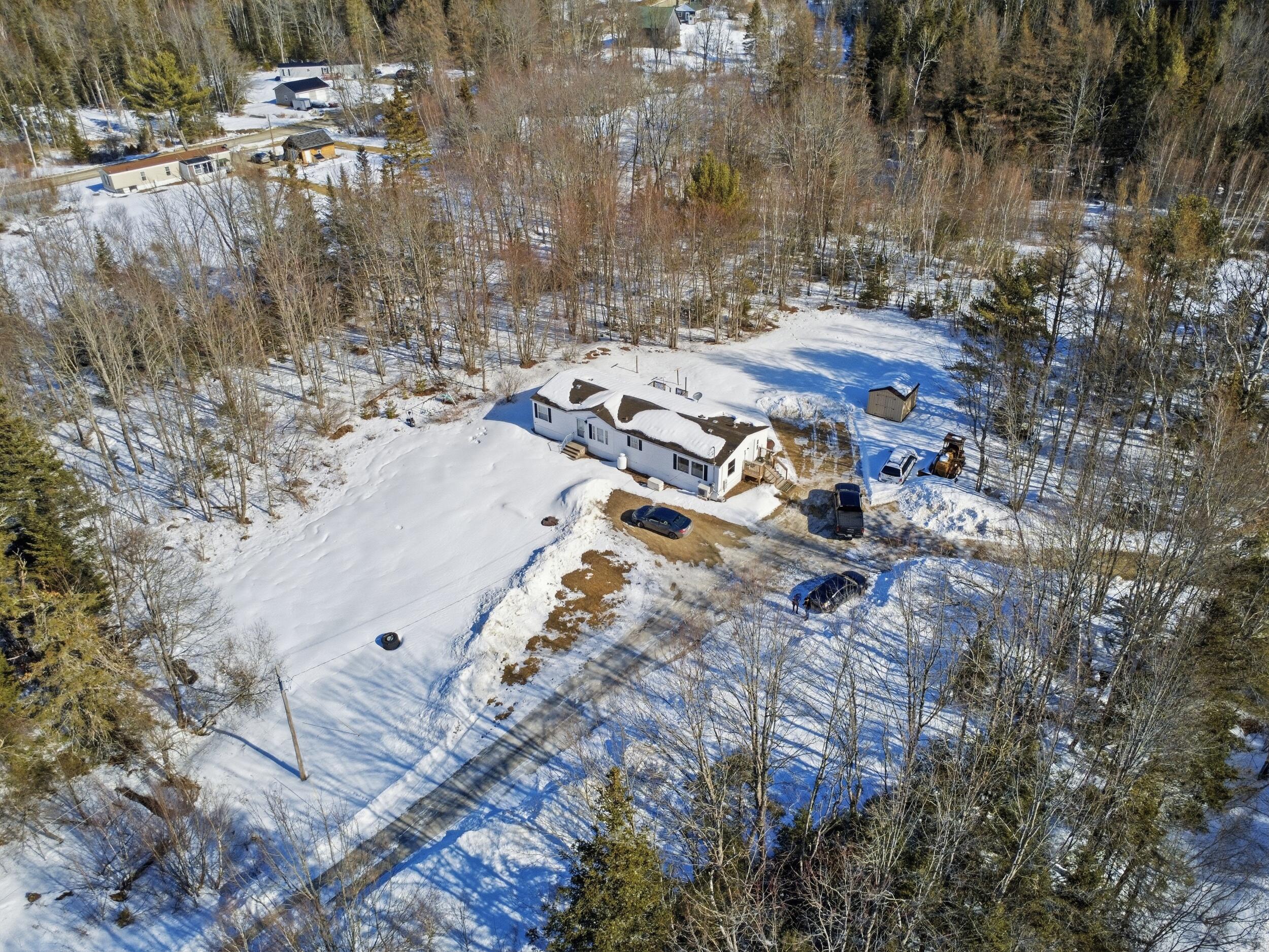 39 and 5 Chick Hill Road