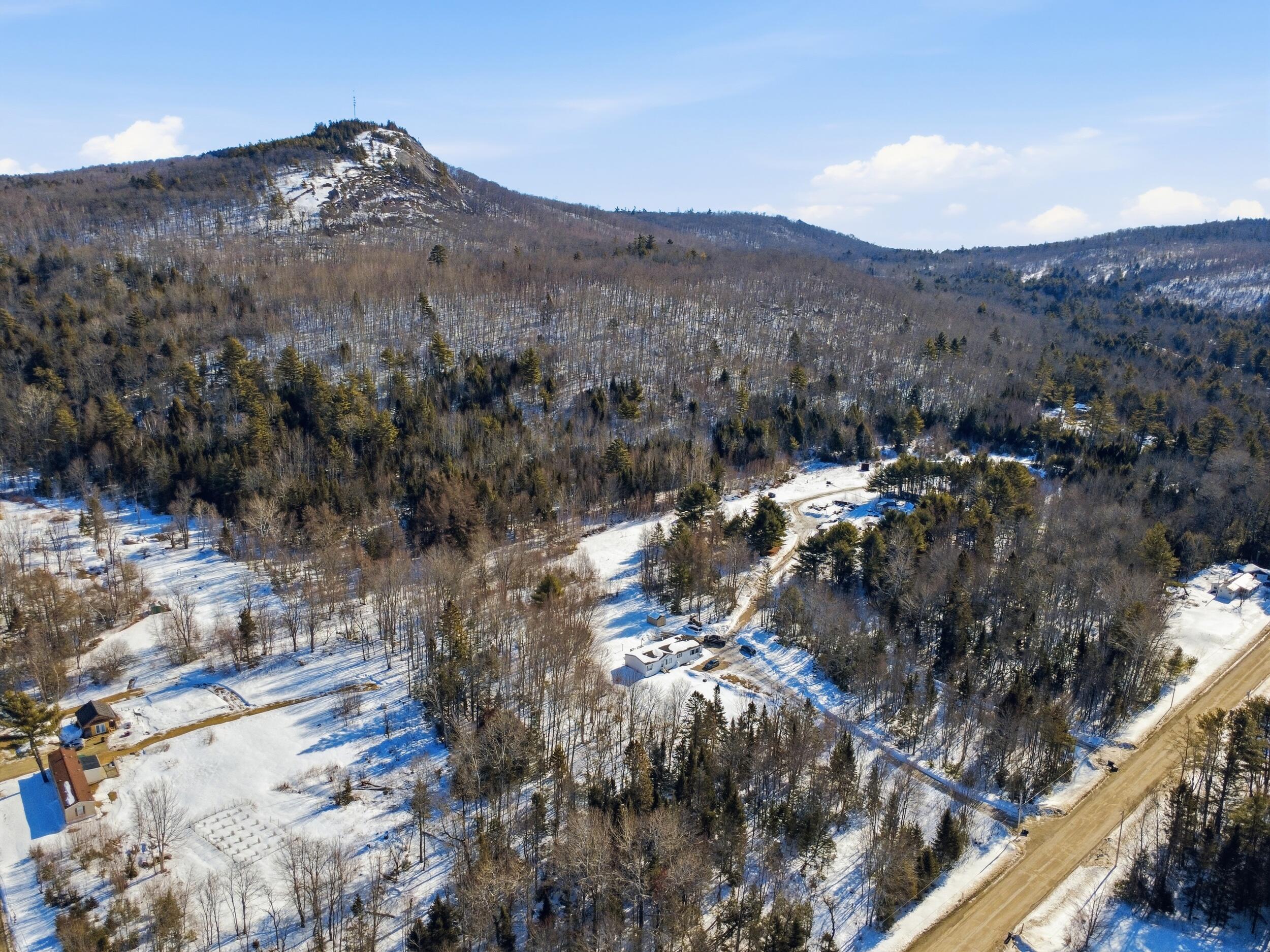 39 and 5 Chick Hill Road