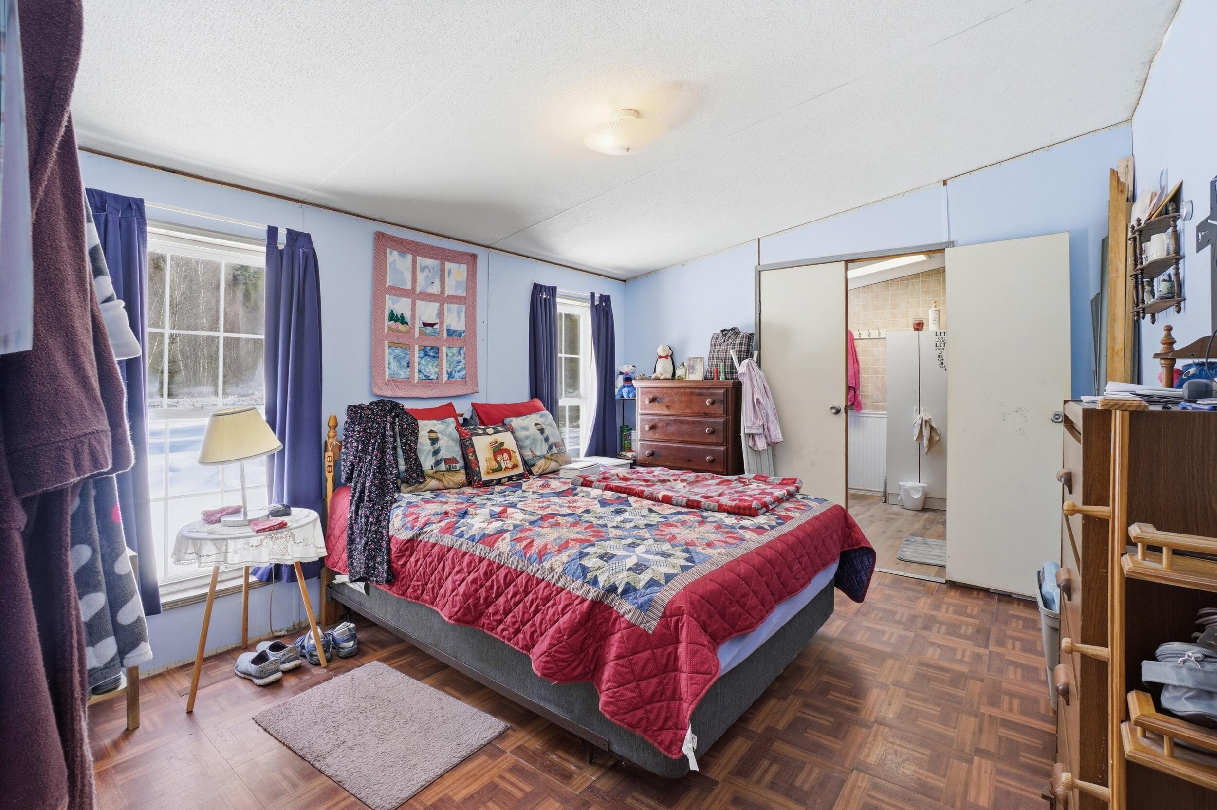 39 and 5 Chick Hill Road