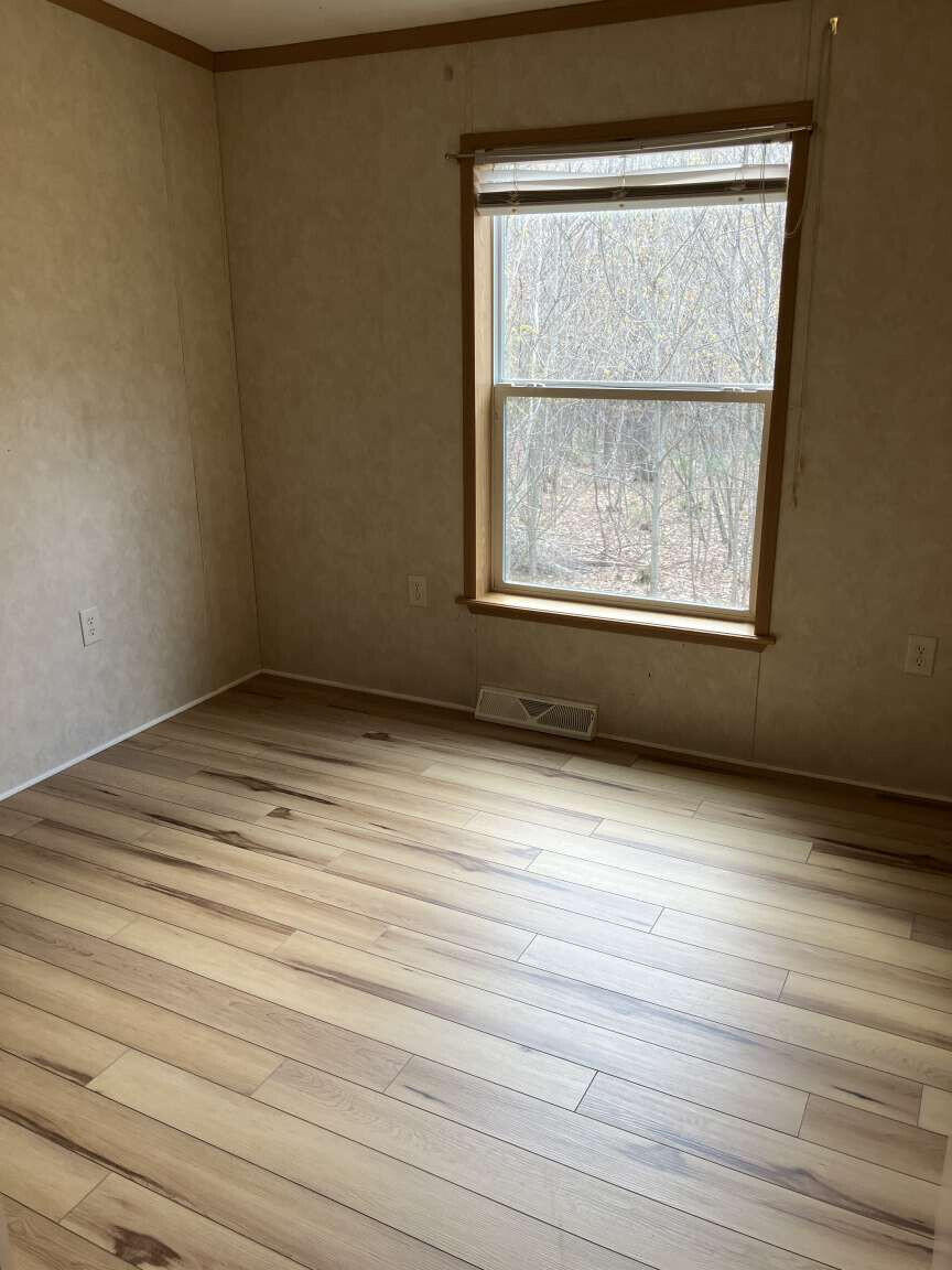25 Hundred Acre Wood Road