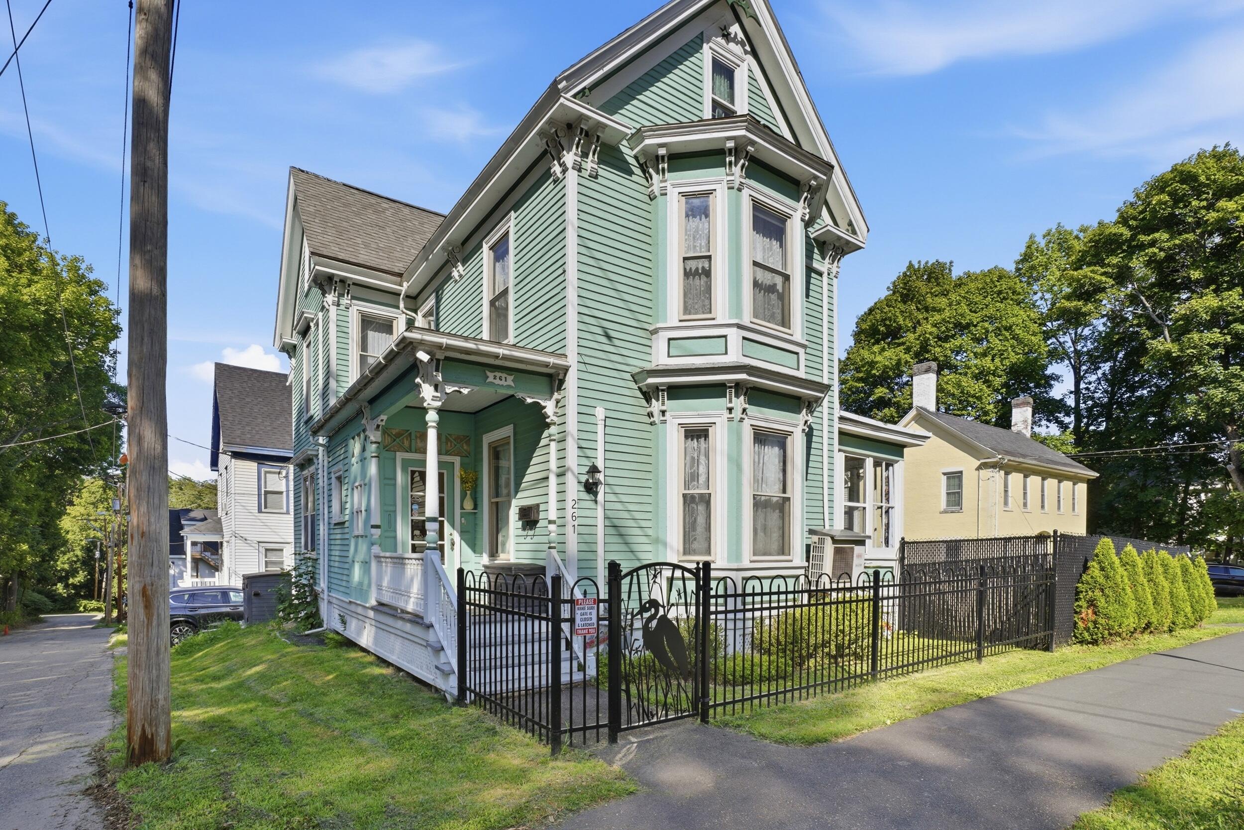 261 Ohio Street