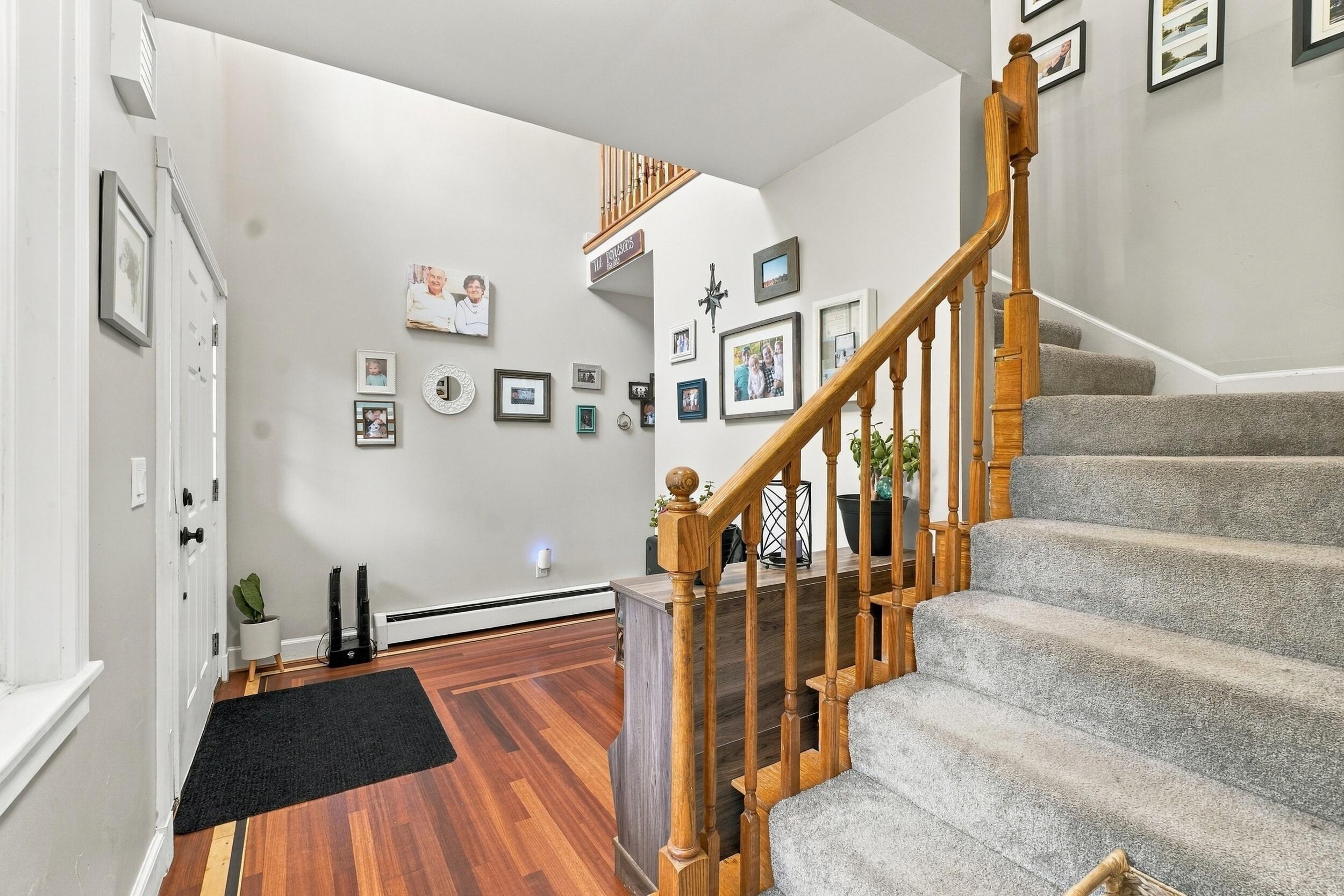 12 Deer Hill Lane