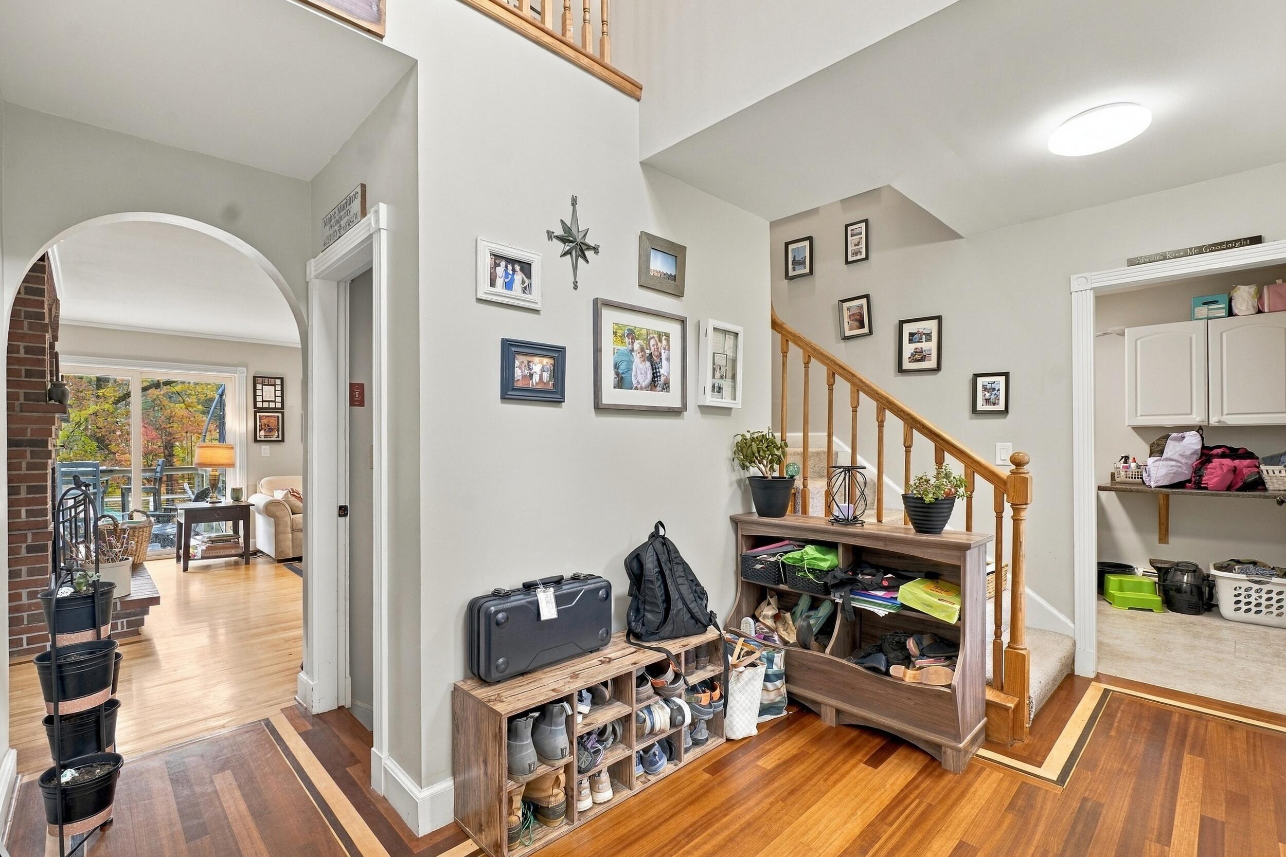 12 Deer Hill Lane