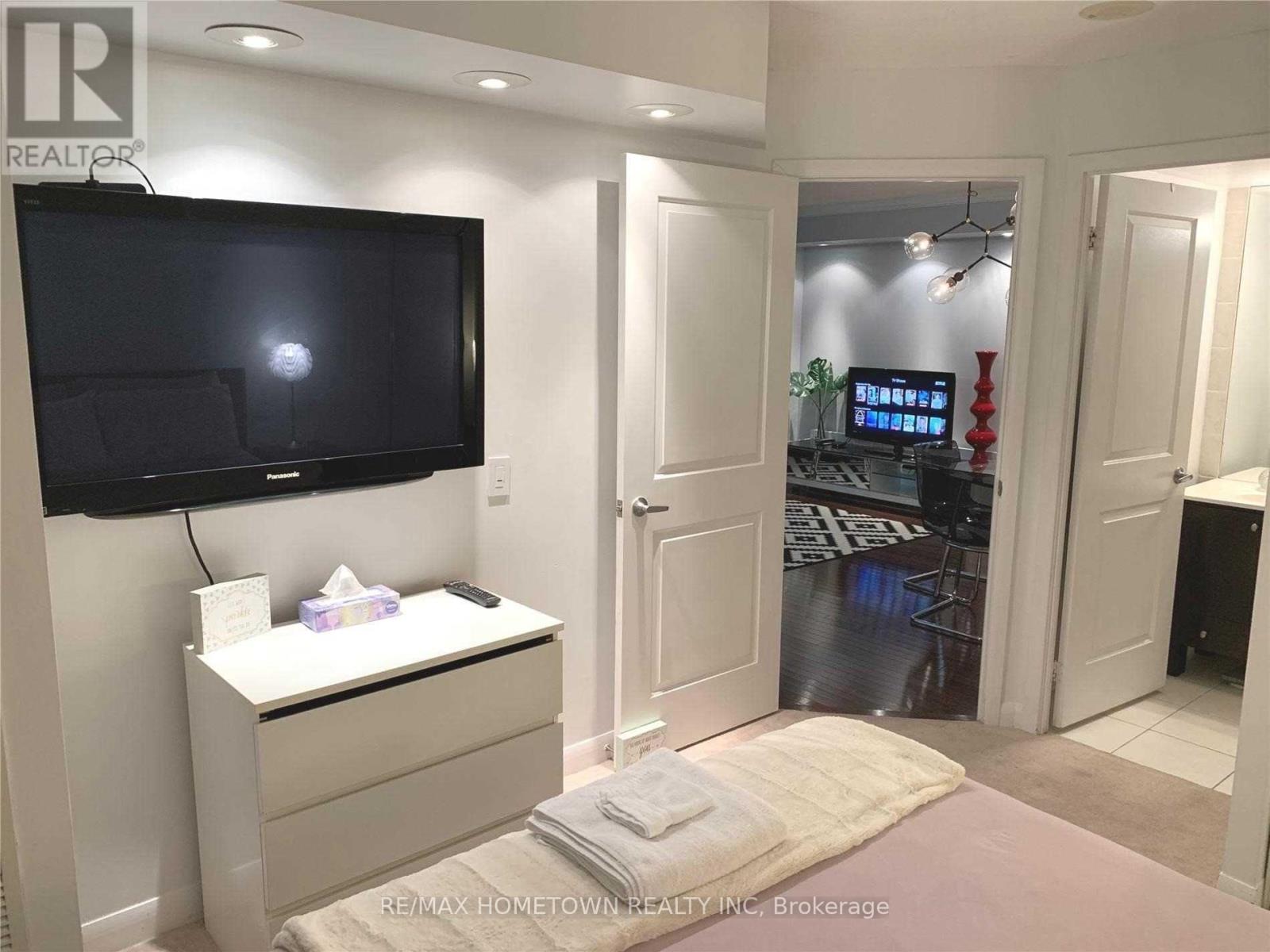 1610 - 235 SHERWAY GARDENS ROAD